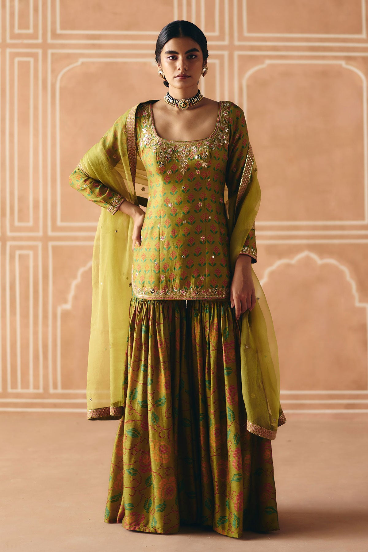 Parrot green sharara