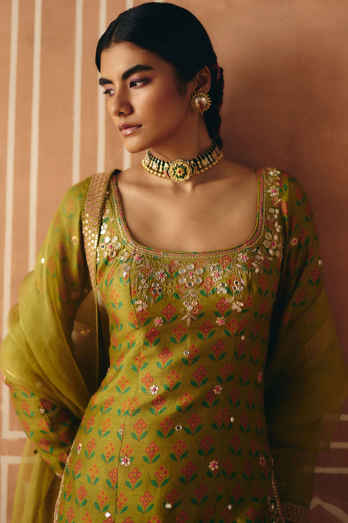 Parrot green sharara