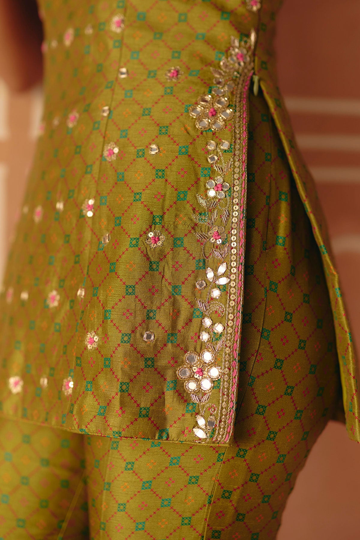 Parrot green tunic set