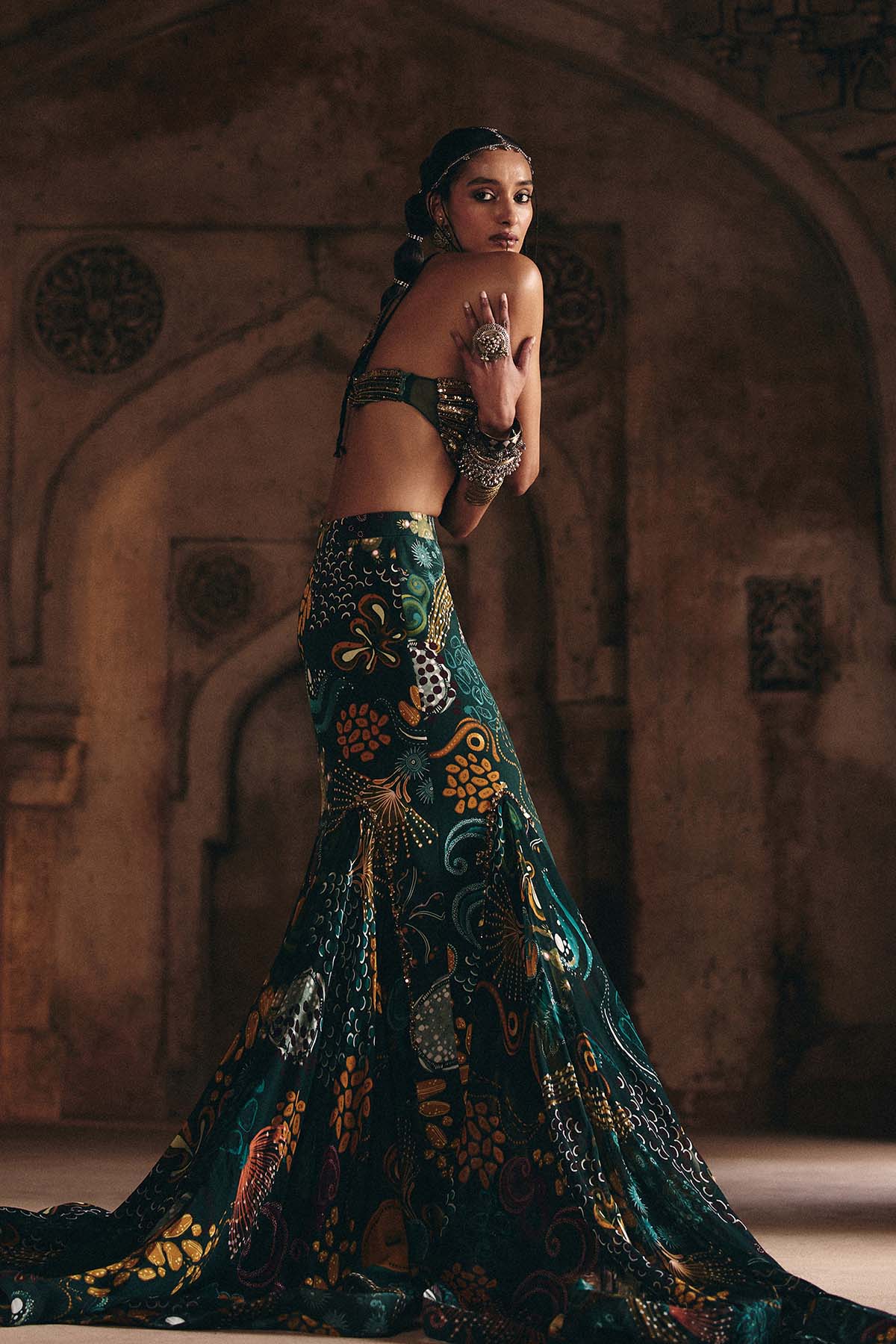 DARK GREEN EMBROIDERED BLOUSE AND FISHTAIL SKIRT SET