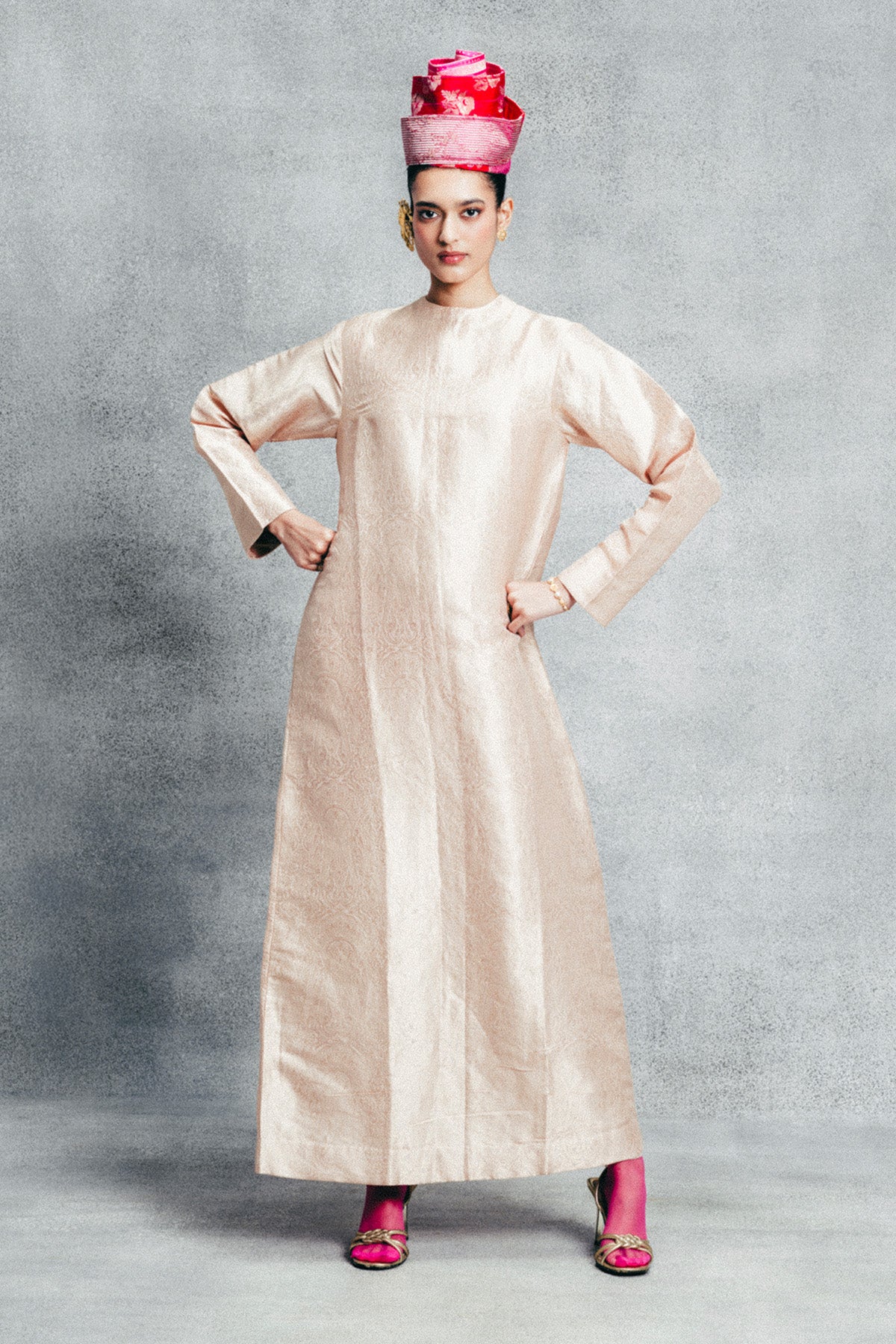 Handwoven Champagne Gold Banarasi Kaftan