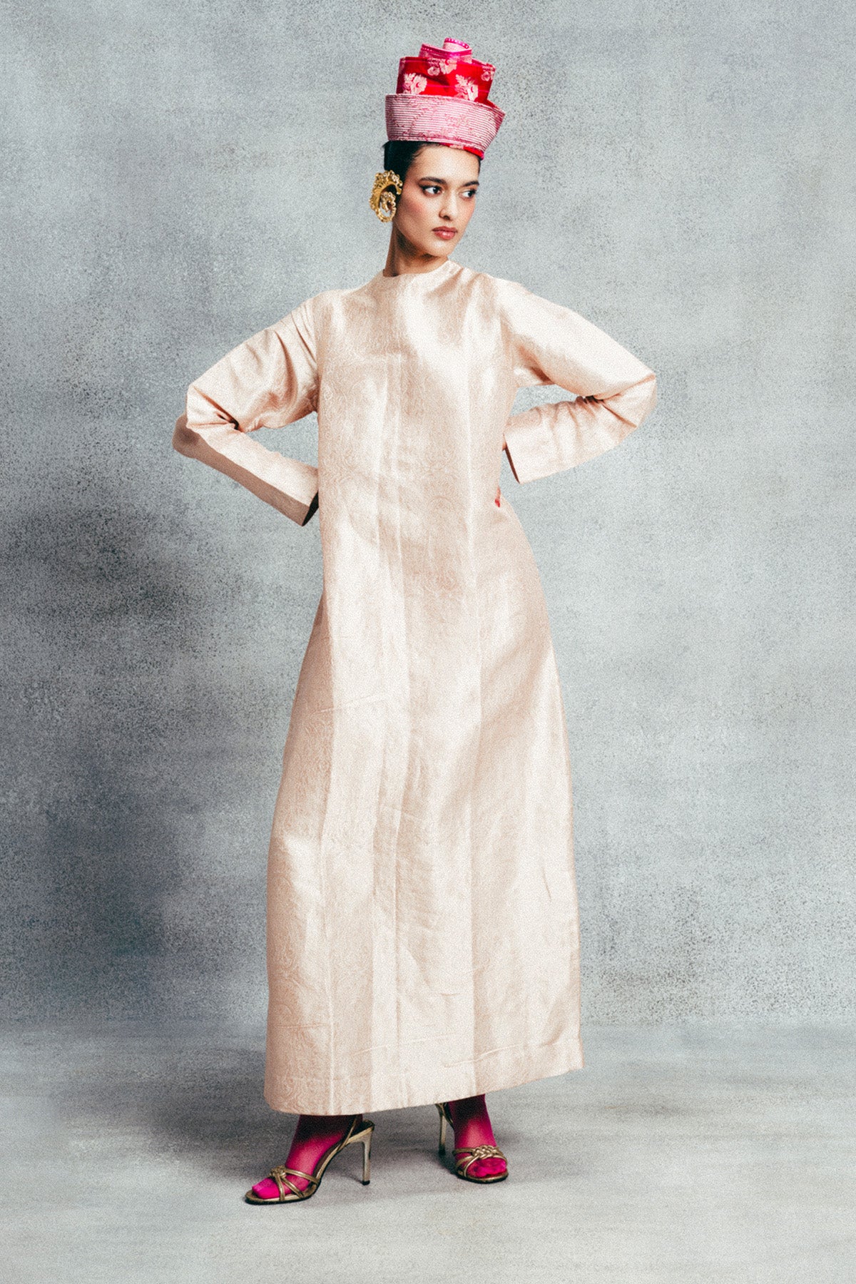 Handwoven Champagne Gold Banarasi Kaftan