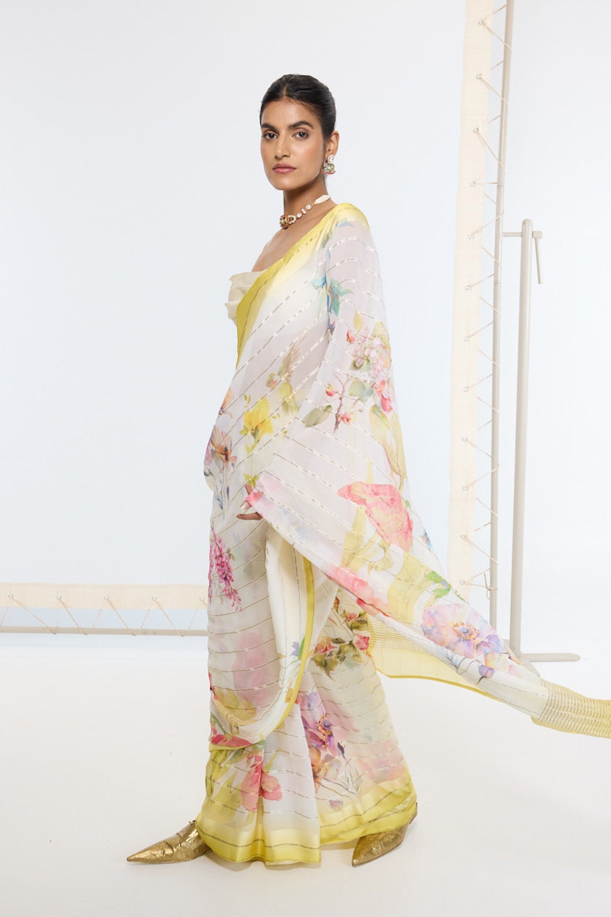 Handwoven Off-White Printed Saree