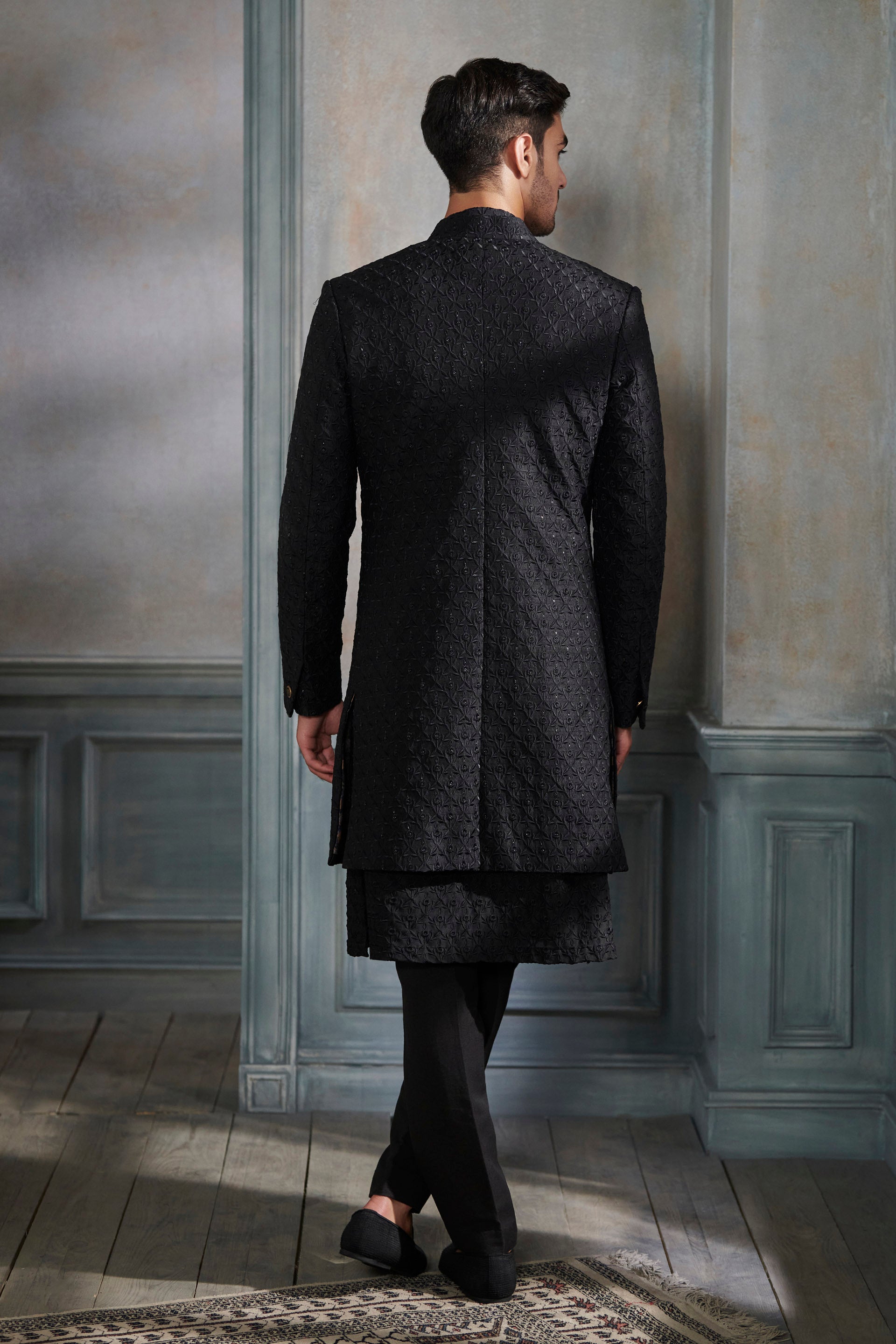 DALIR SHERWANI – BLACK
