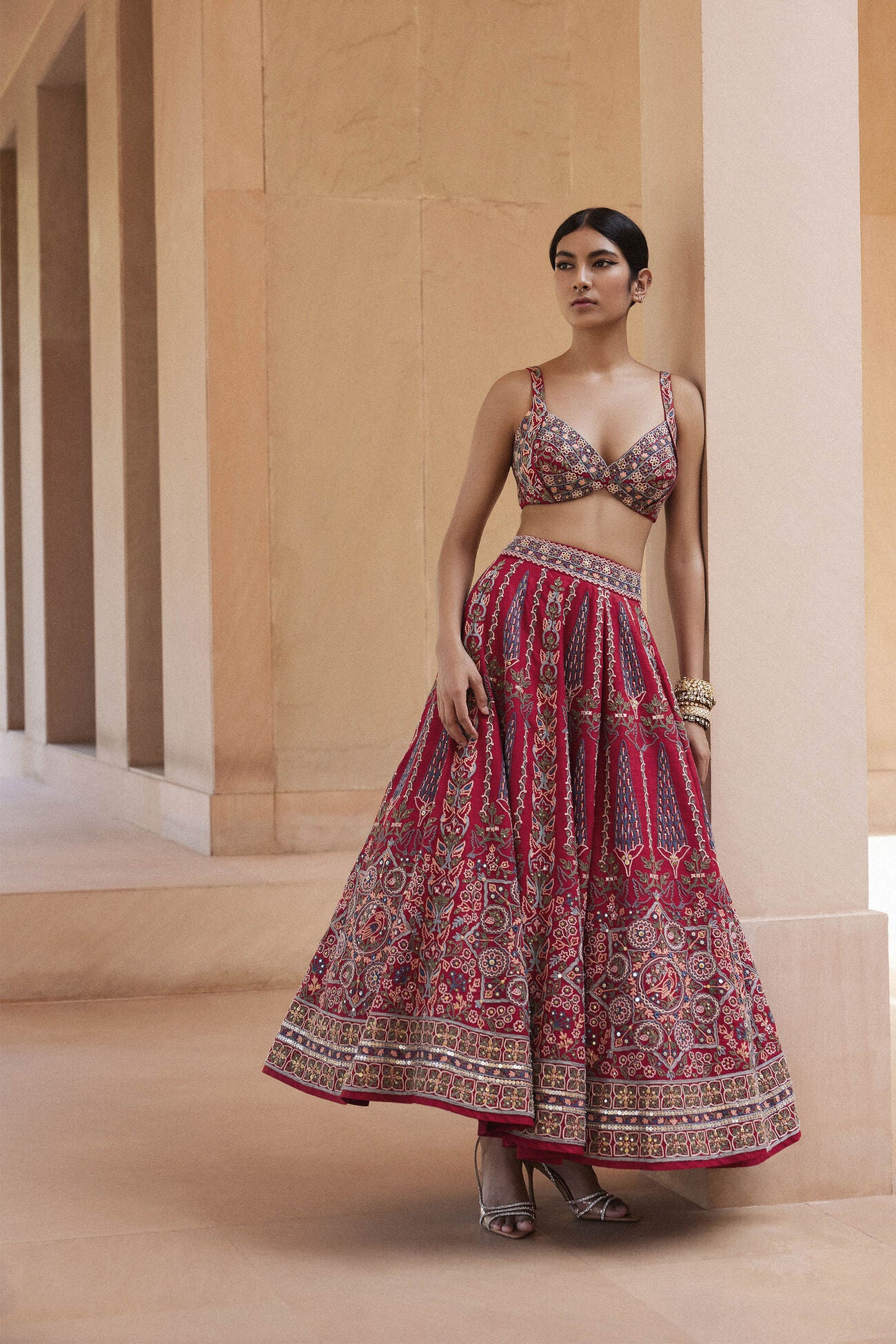 Alakana SEWA Hand-embroidered Silk Skirt Set - Red