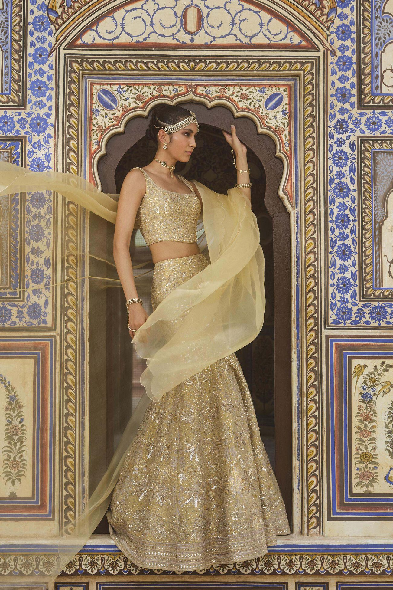 Aurore Embroidered Silk Fishtail Skirt Set - Gold