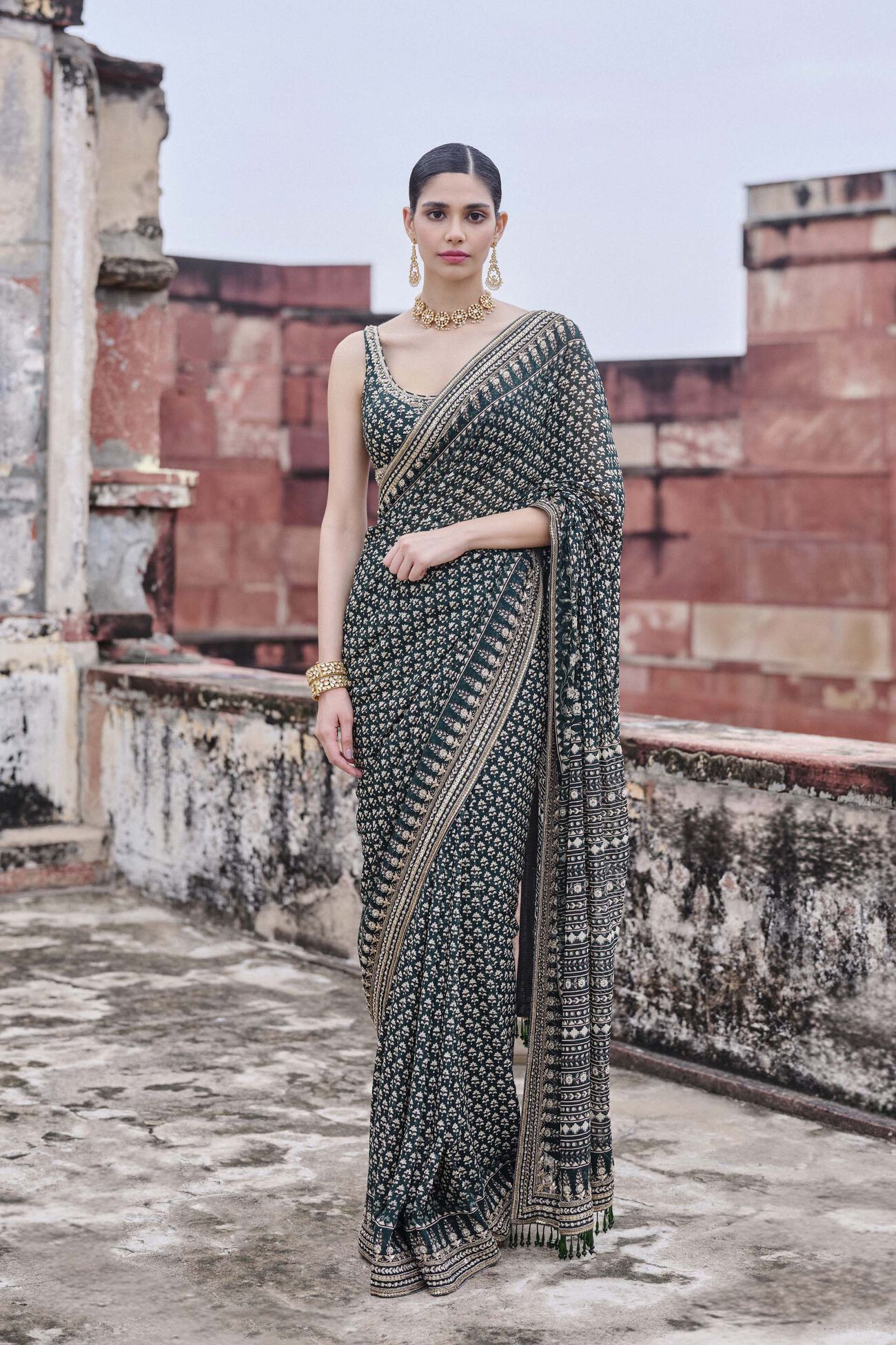 Abjini Printed Georgette Saree - Green