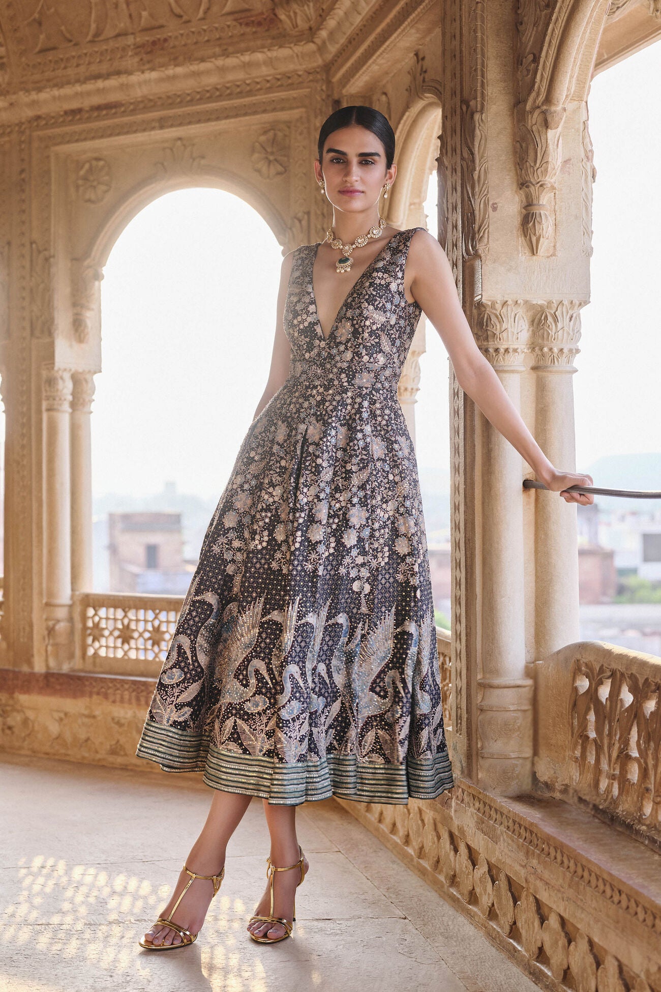 Izar Printed Sequin Dress - Black