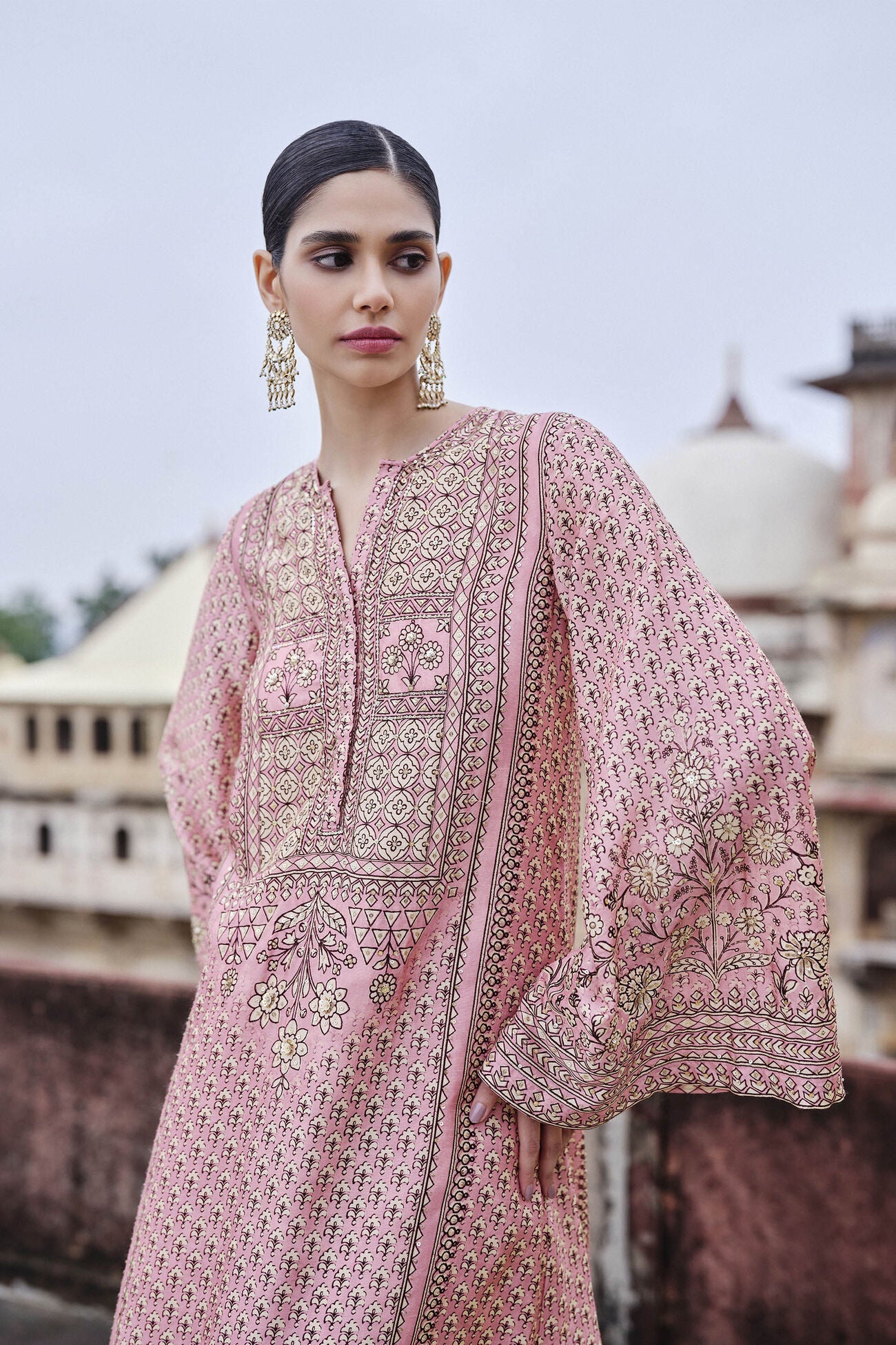 Alara Embroidered Mul Kaftan - Blush
