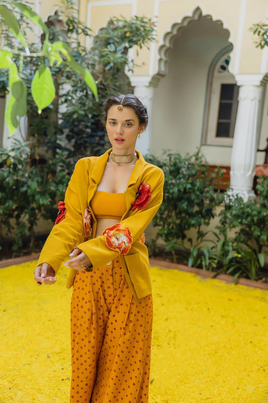 MARIGOLD AND POPPIES BANDHINI SET