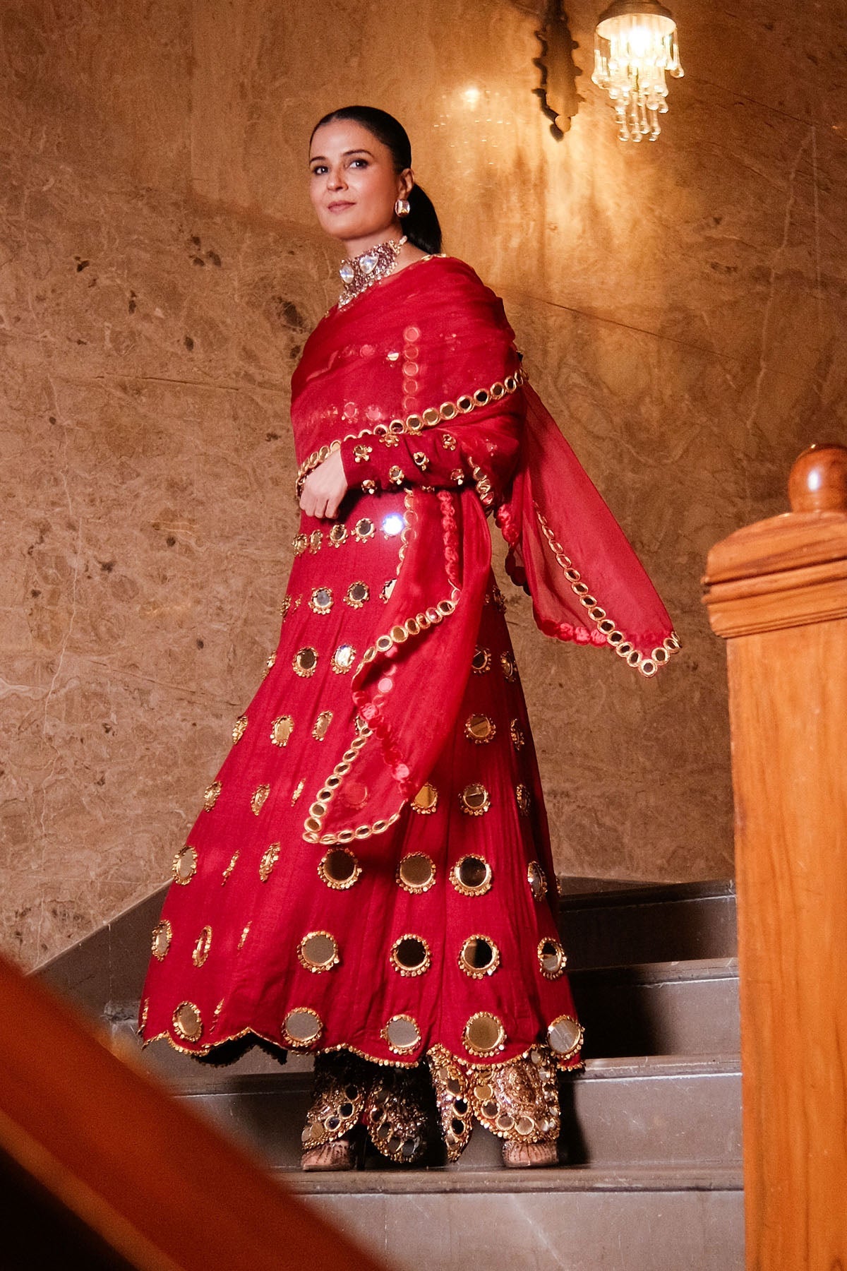 Divya Kapoor Gurwara in Inara Anarkali