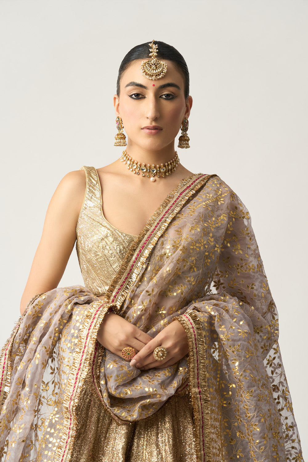 Shabnam Dupatta Chandi Lehenga Set