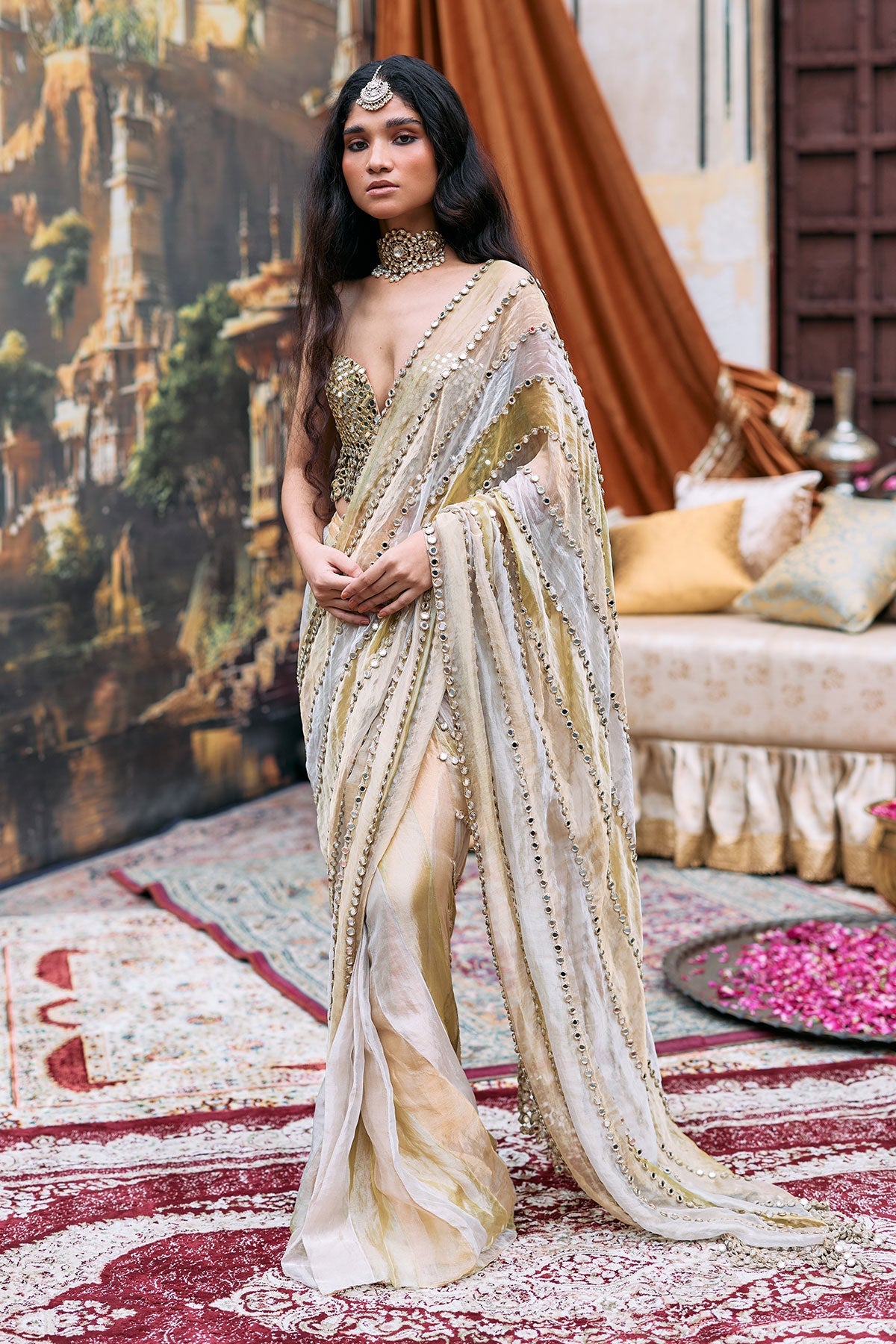 Kanakjyoti Saree Set