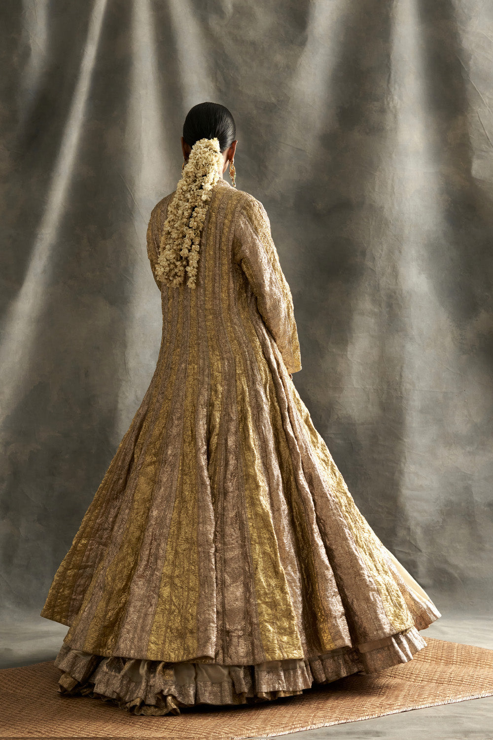 Riwaayat Jacket Lehenga Set