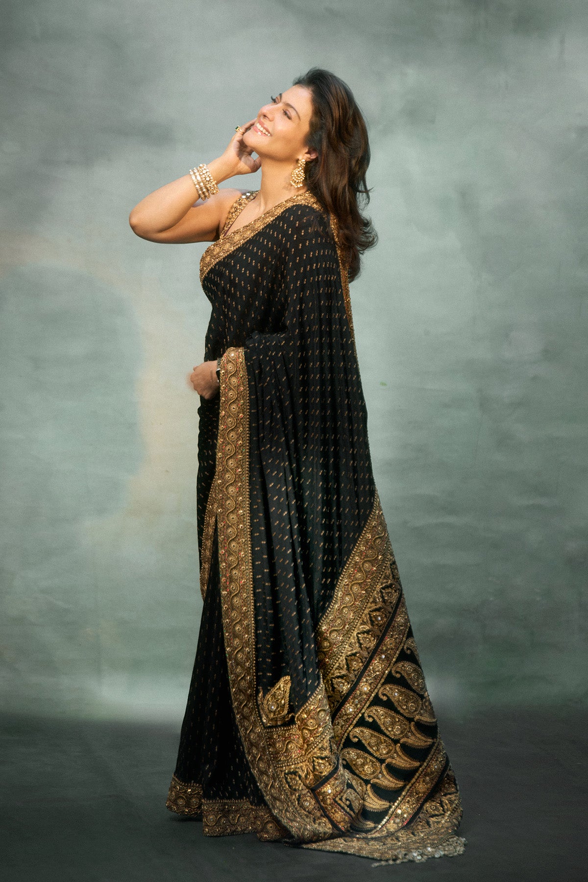 Kajol in Chandini Saree Set