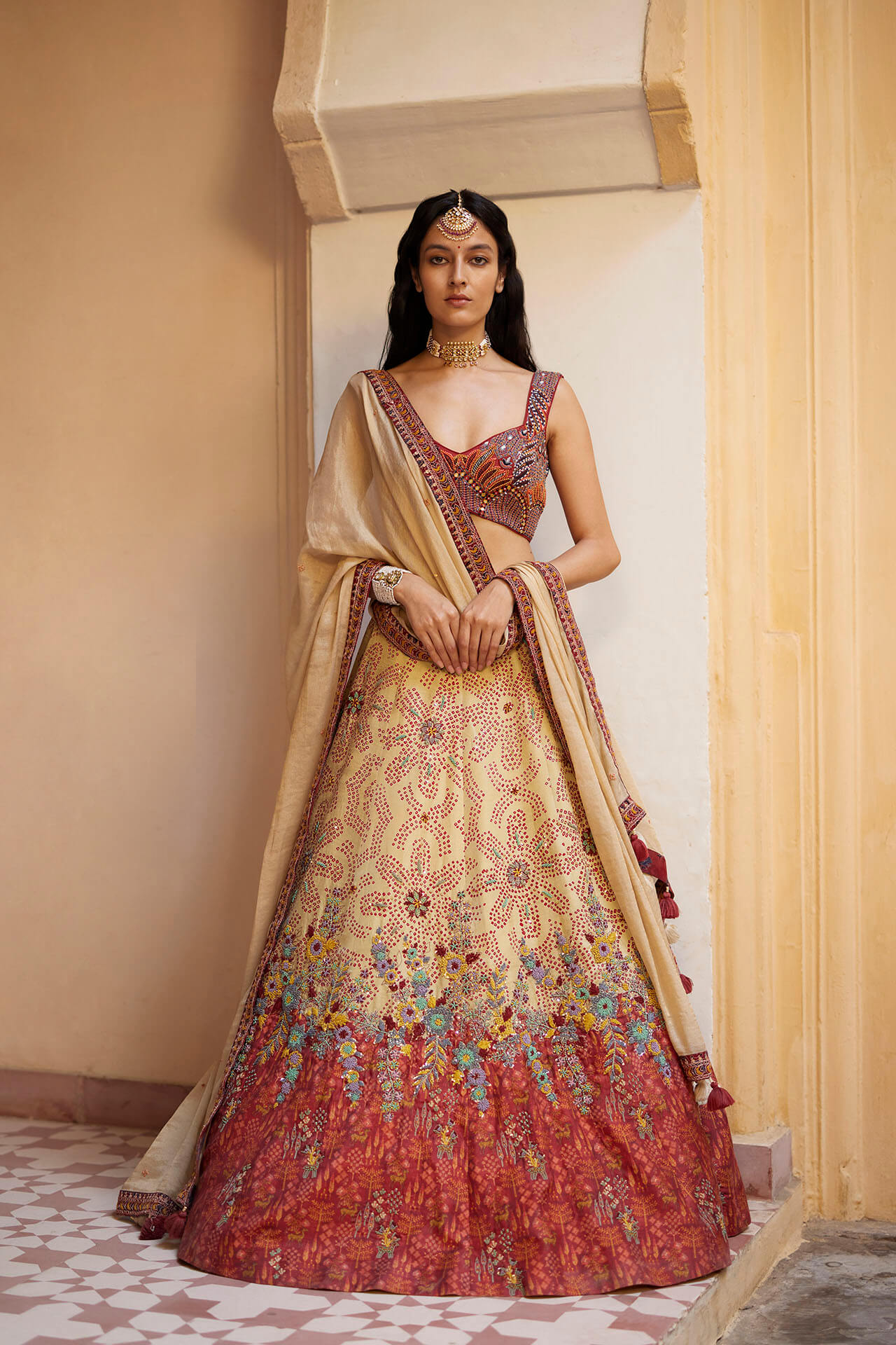 Sharleez Lehenga