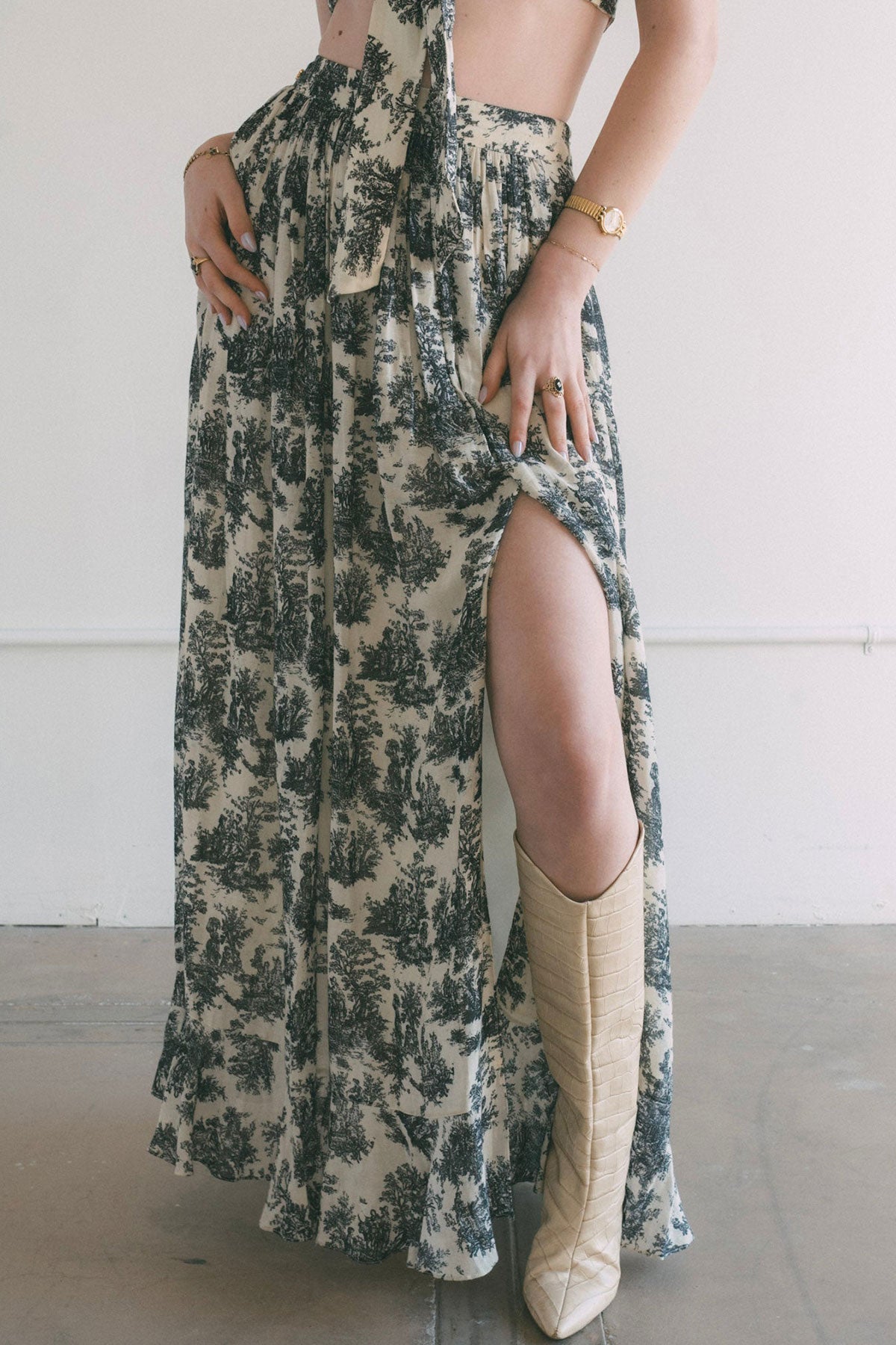 L'amour Ruffle Skirt