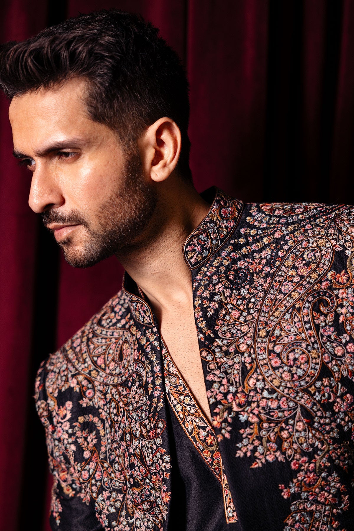 Nightroot Long open jacket, kurta and pant set