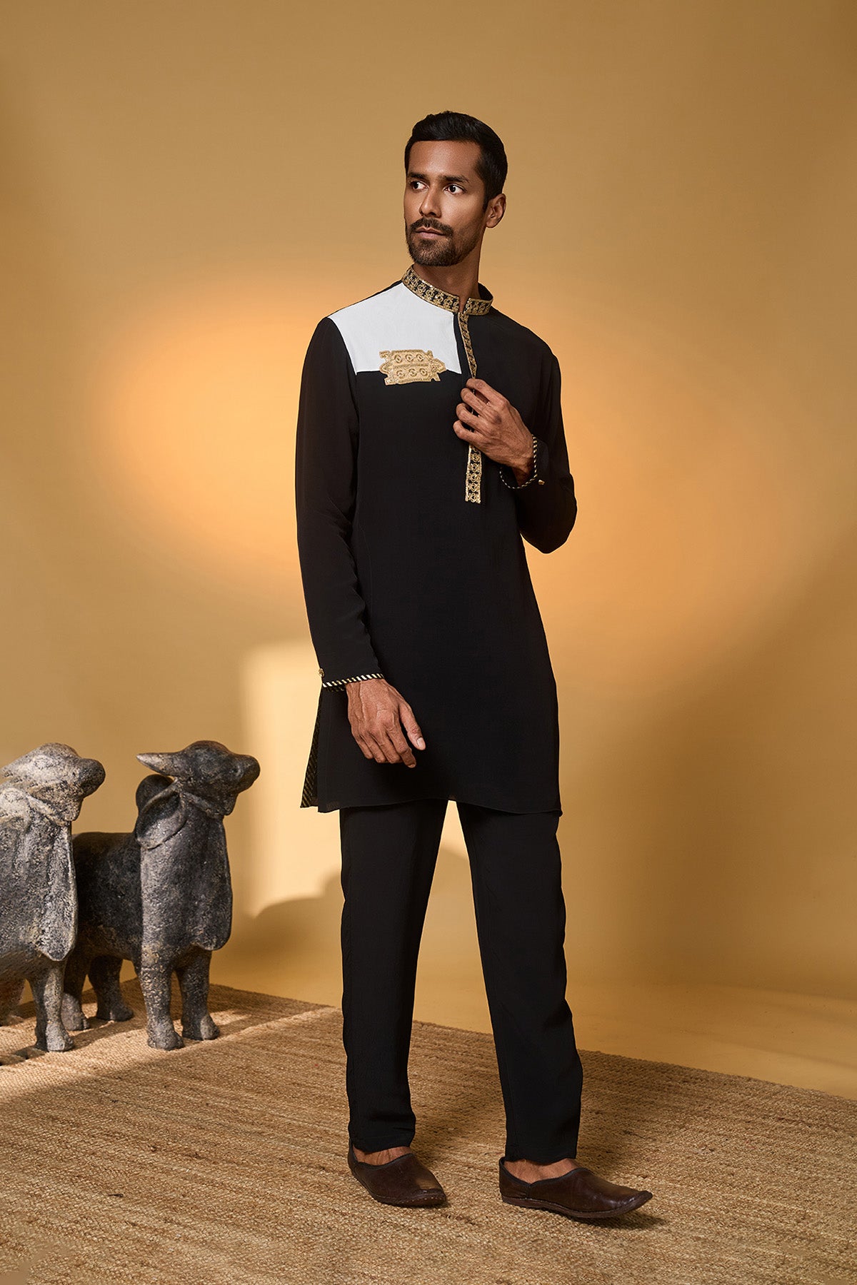 Black & White Turtle Tale Kurta Set