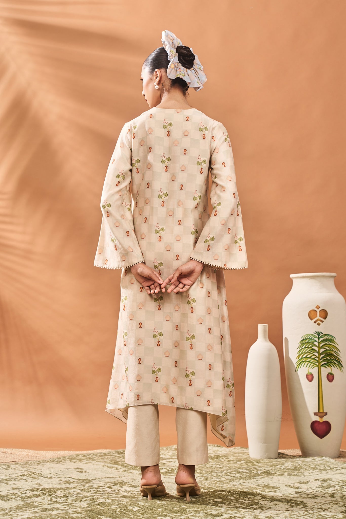IVORY CHECKERS BLOOM KURTA SET