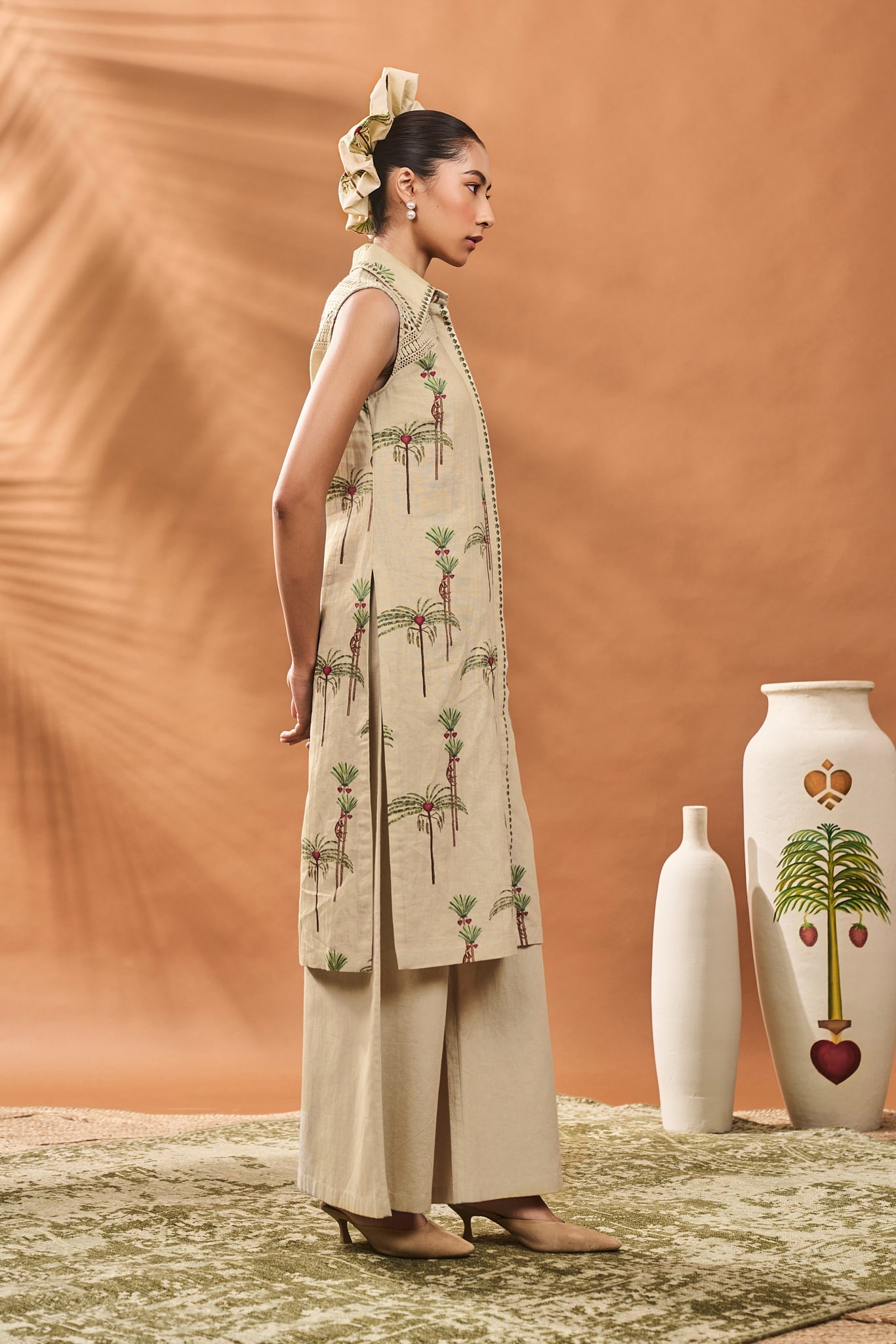 SAGE GREEN BLOOMING BOARD TUNIC SET