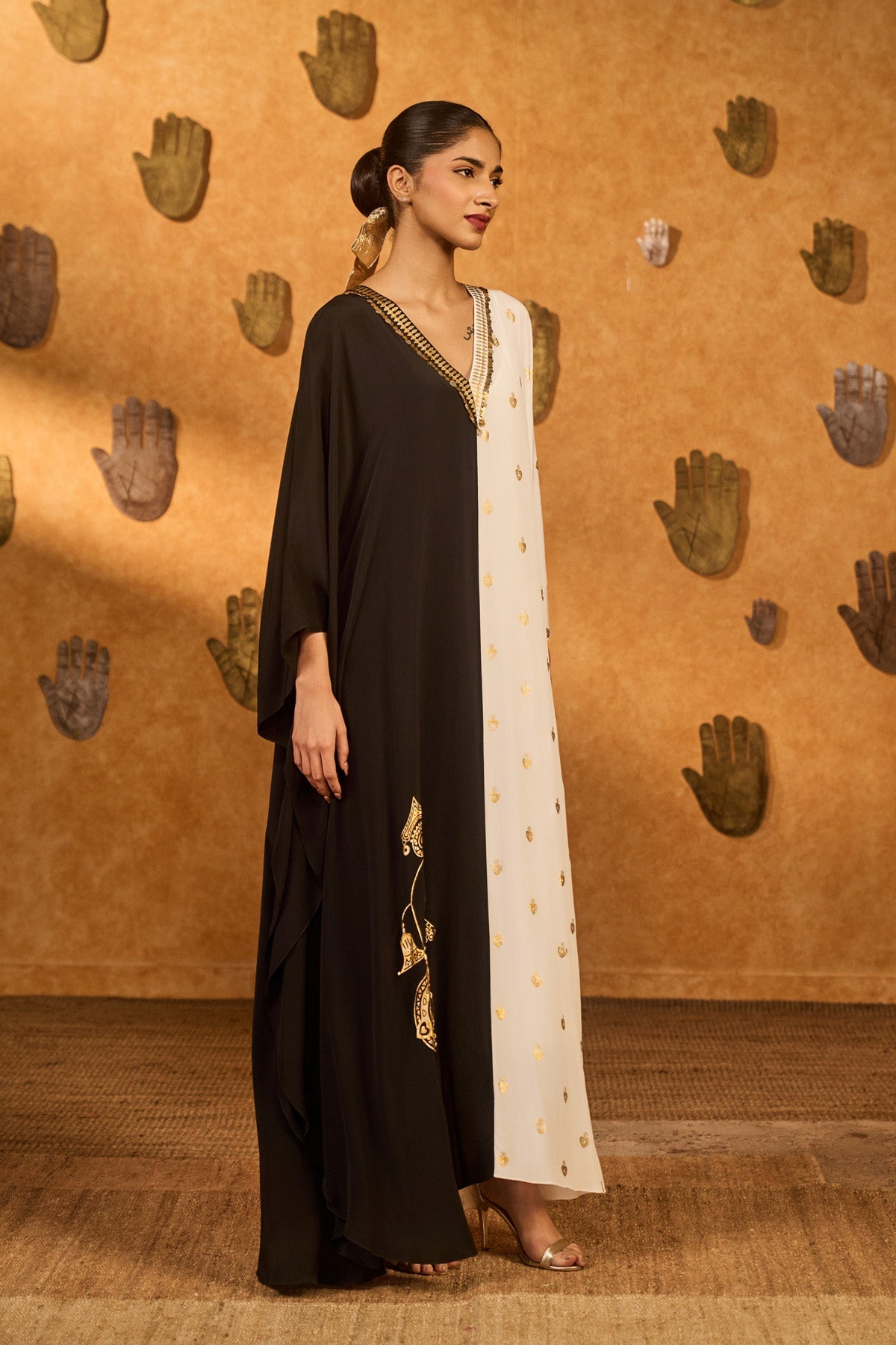 Black And White Heartbeat Kaftan