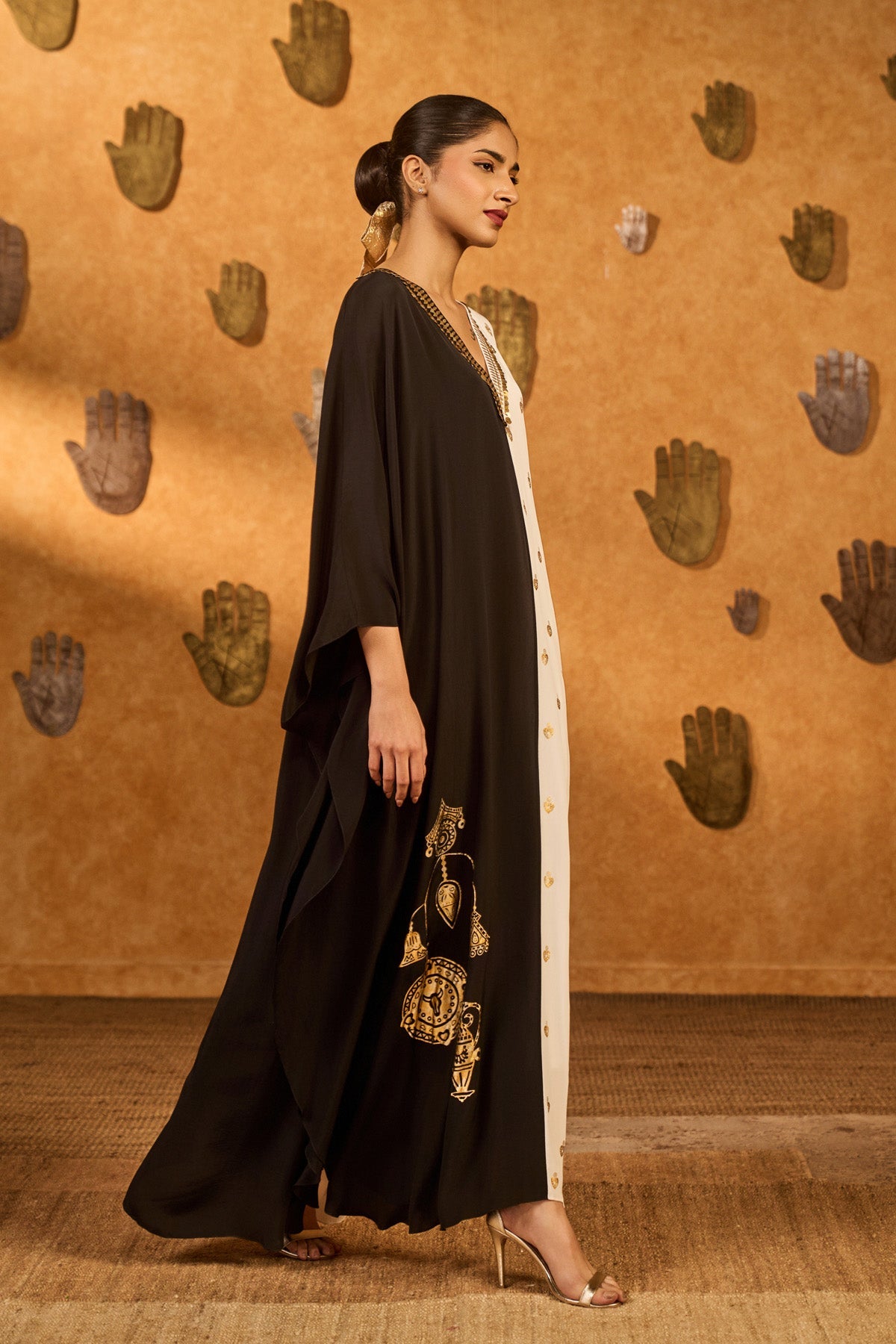 Black And White Heartbeat Kaftan