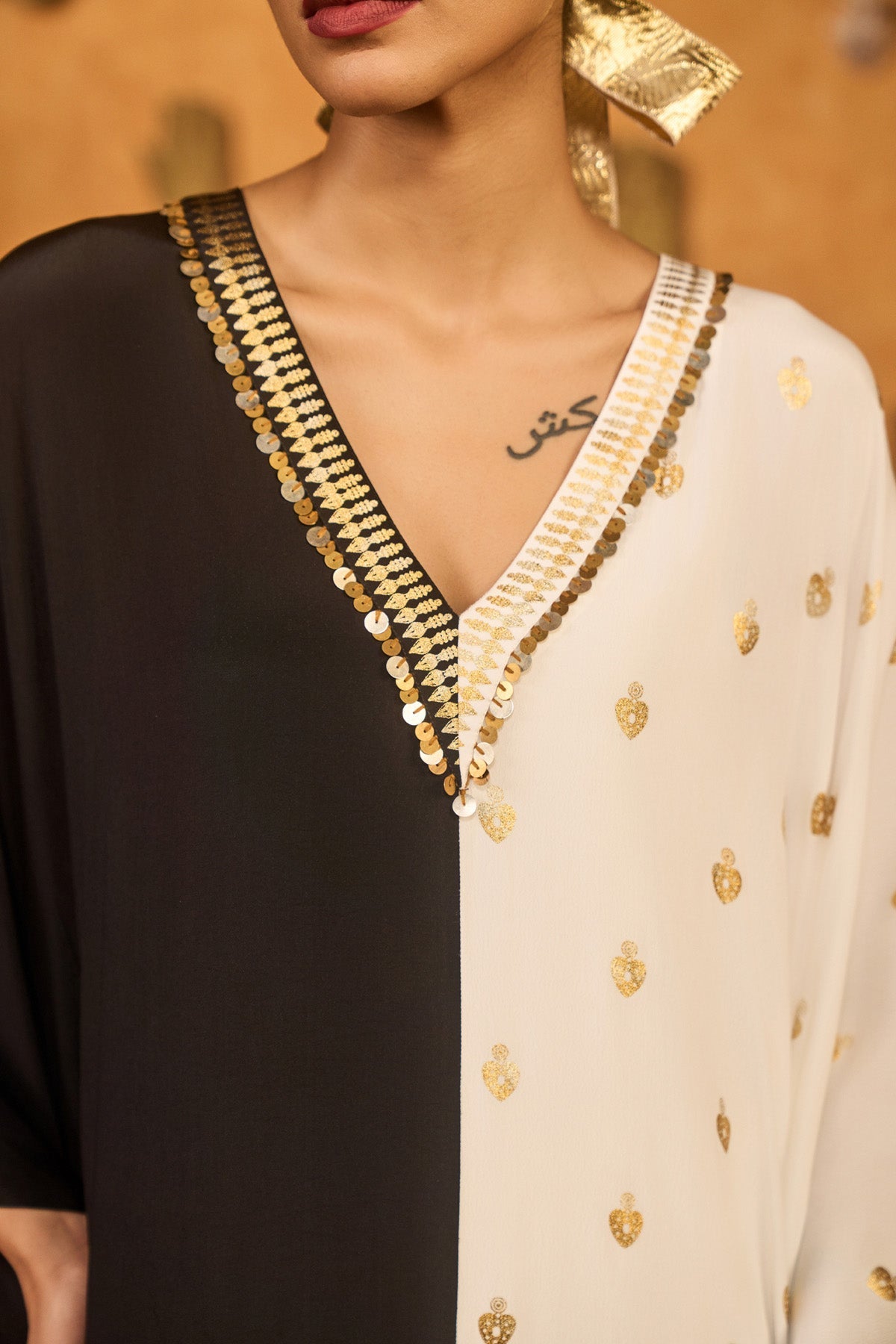 Black And White Heartbeat Kaftan
