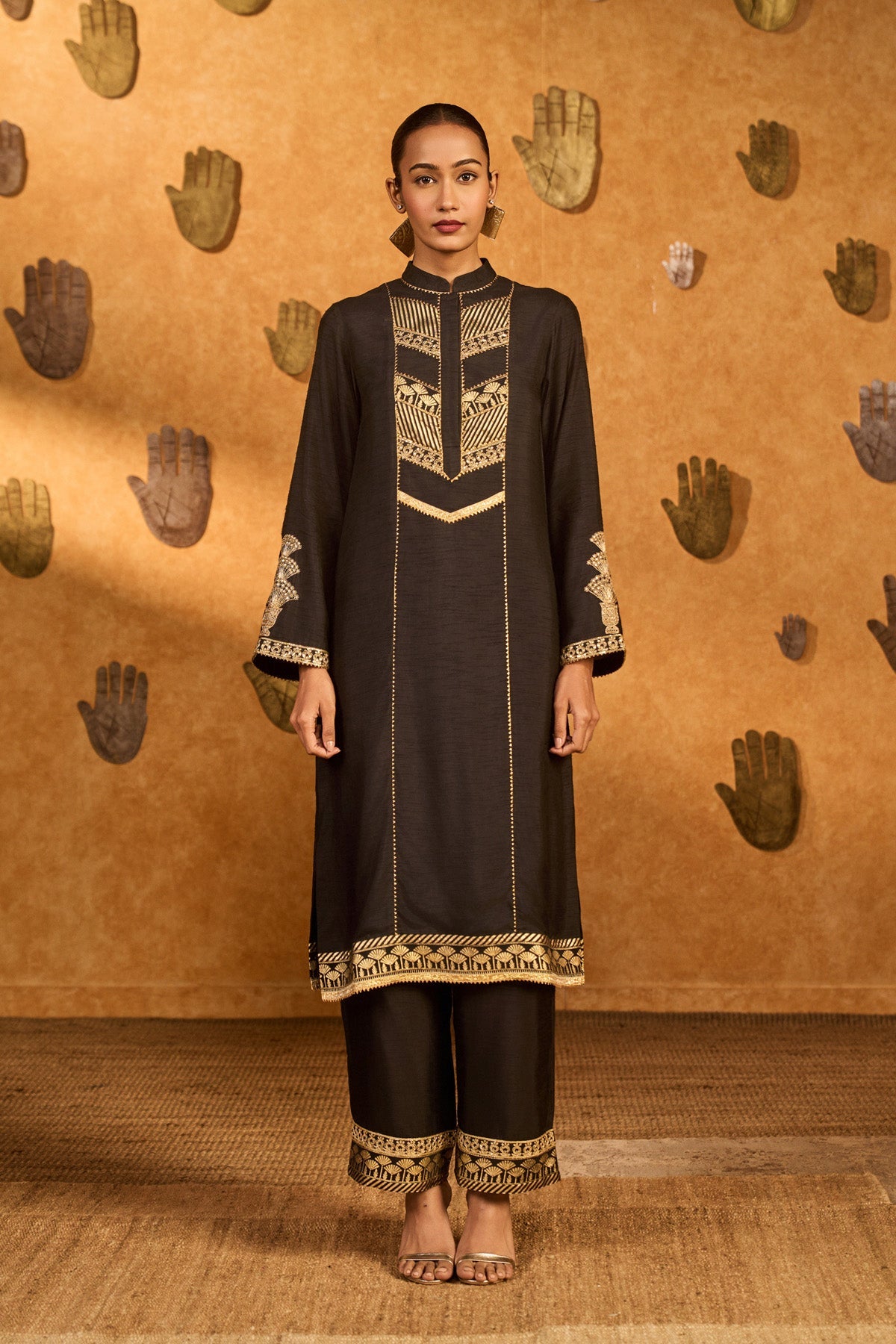 Black Vase Culotte Set