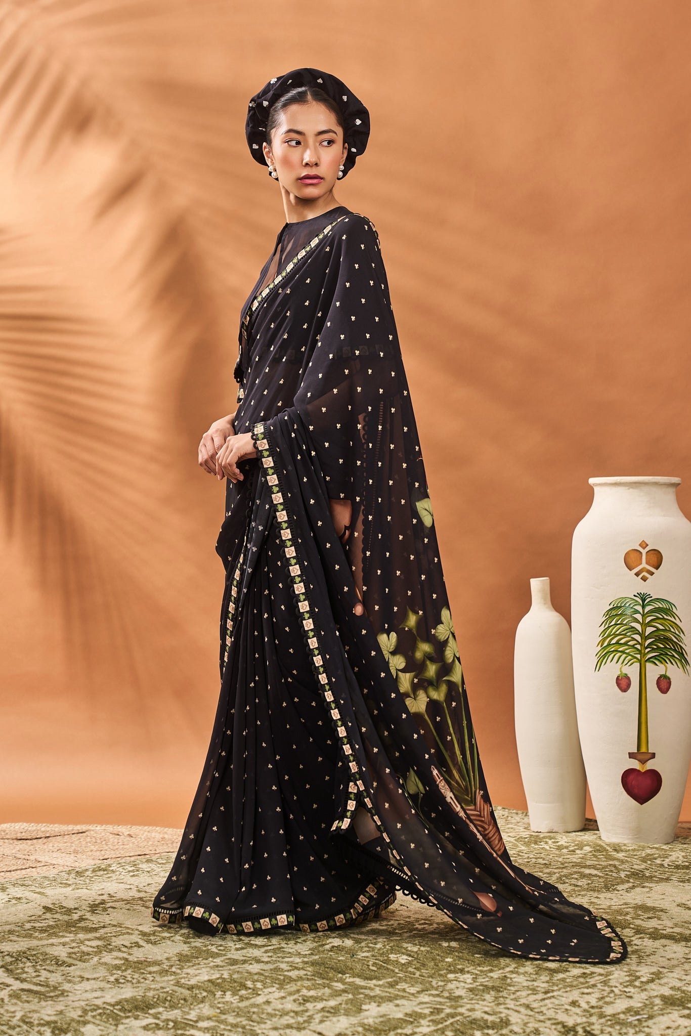 BLACK STRIPED ALL FOURS SAREE