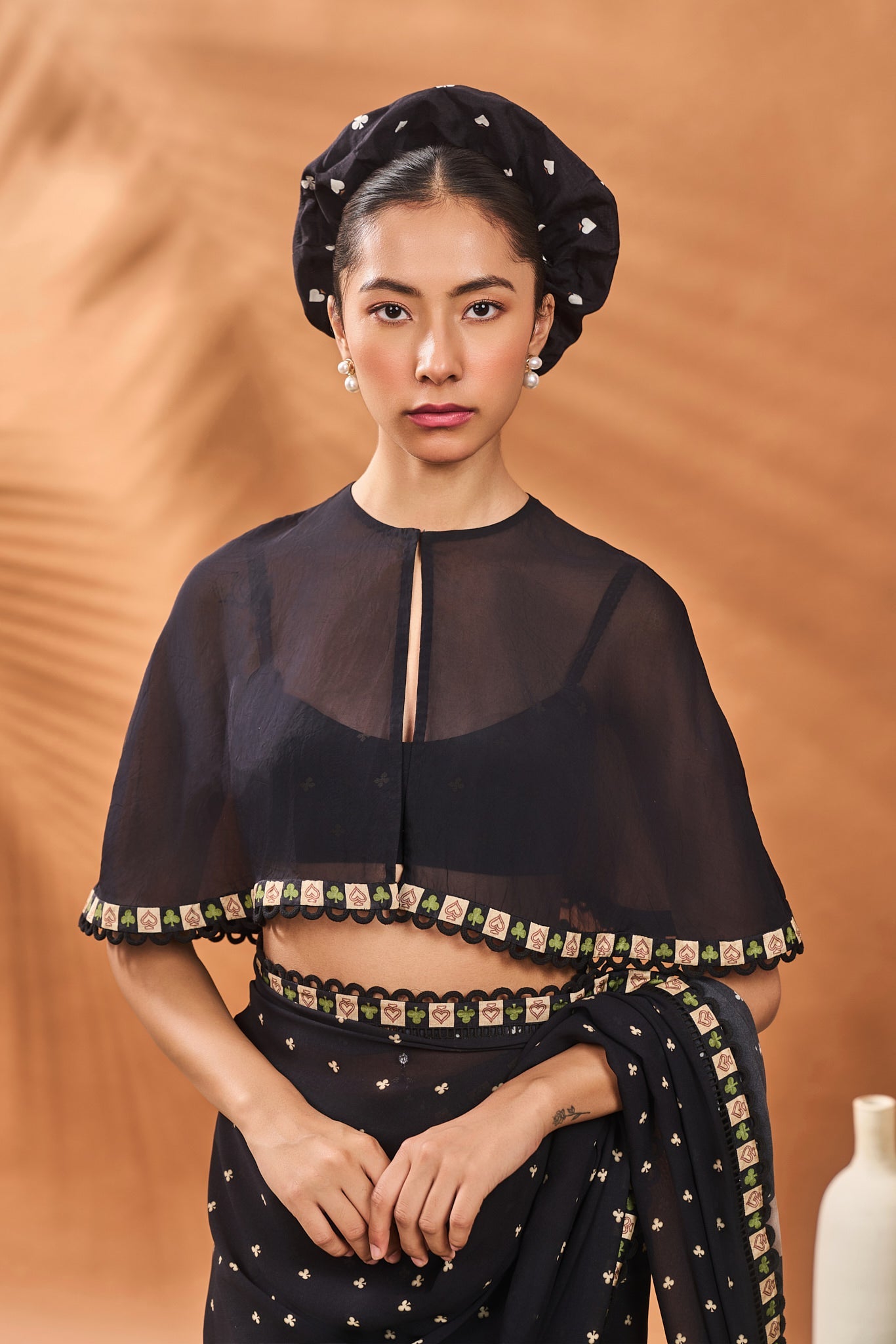 BLACK STRIPED ALL FOURS SAREE