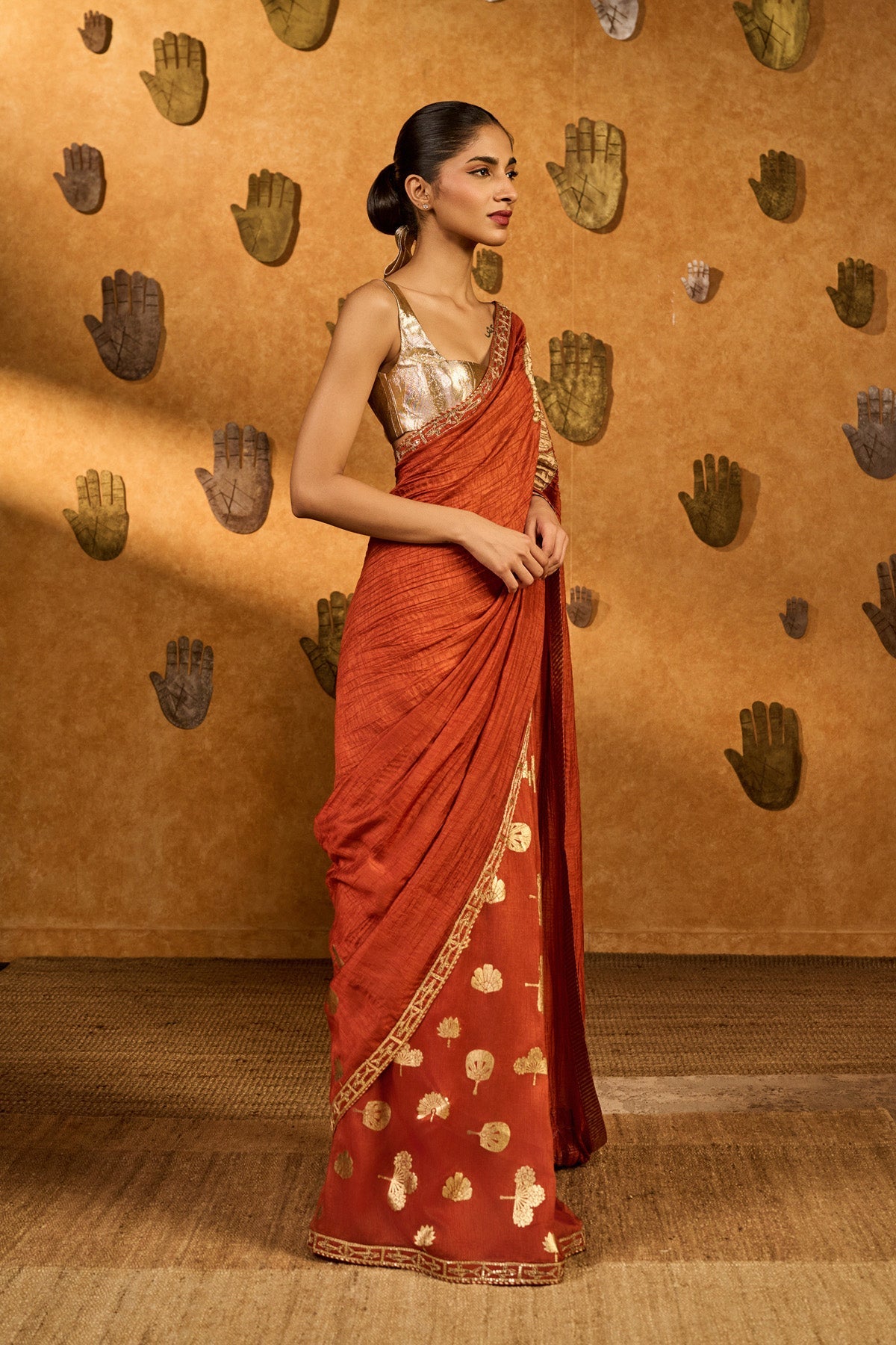 Rust Windrose Crushed Saree