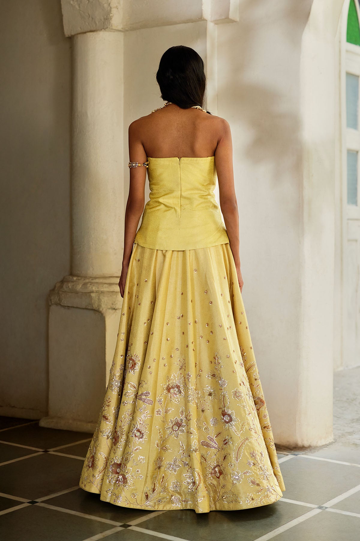 ANIRA LEHENGA SET