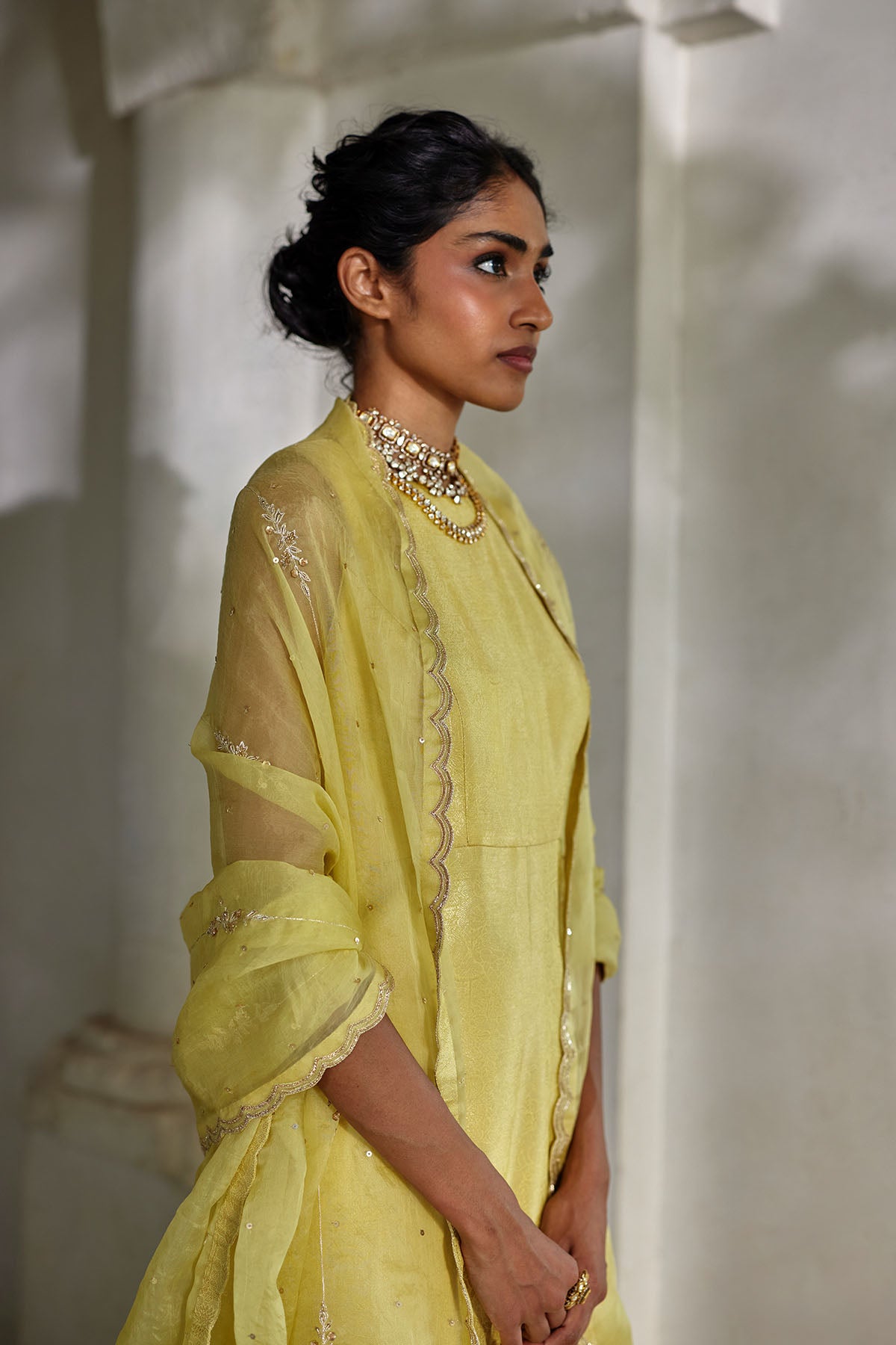AURI KURTA SET