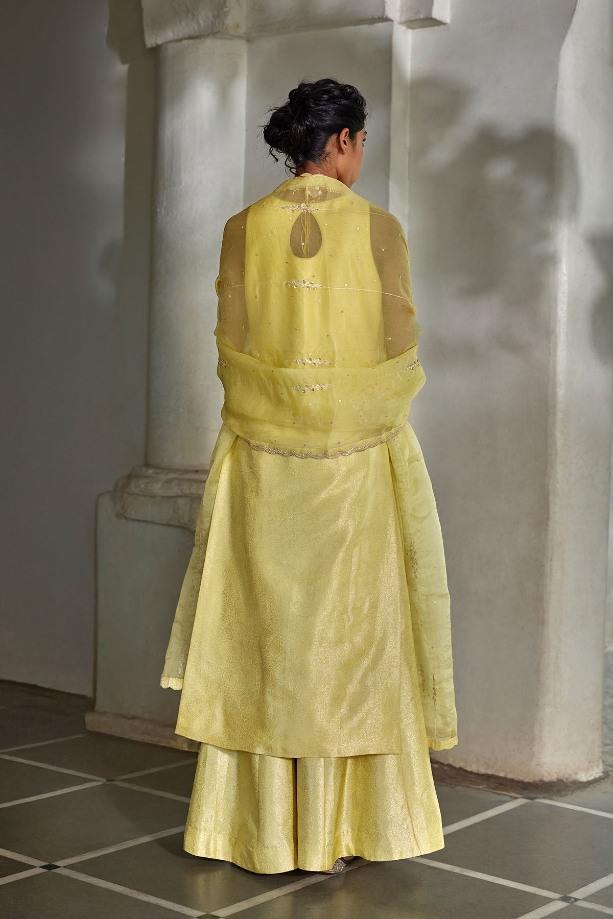 AURI KURTA SET