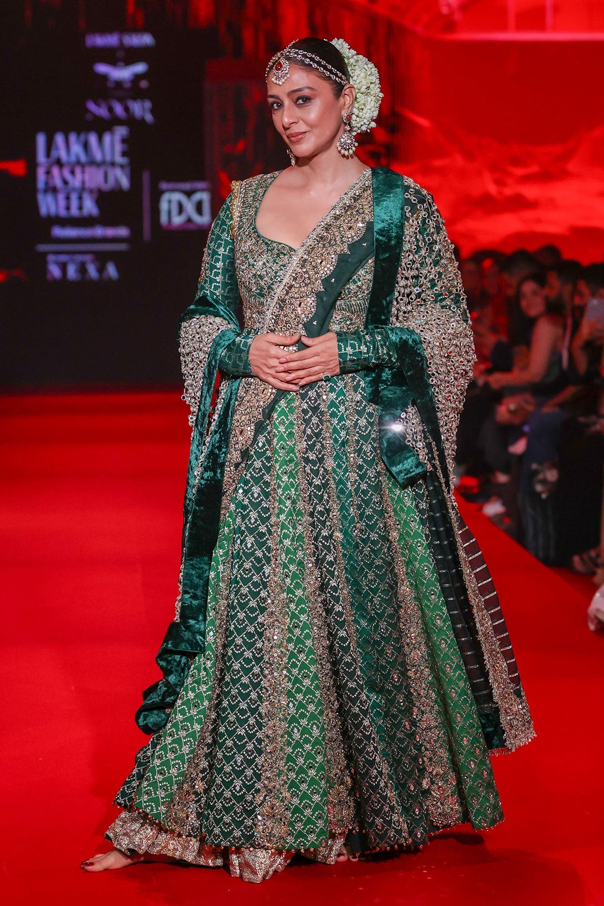 Vaidurya Anarkali Set