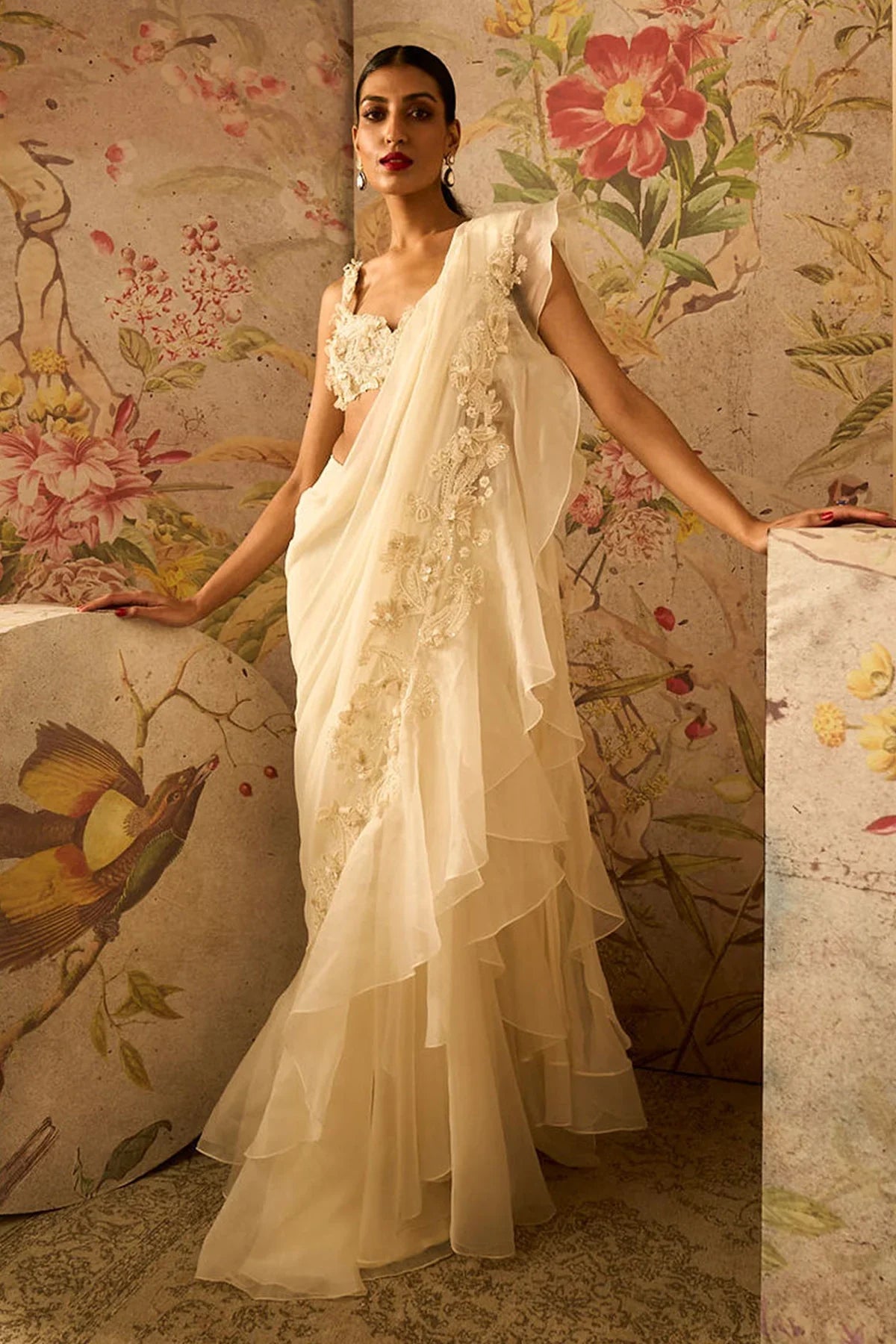 DAINTY - Ready To Ship