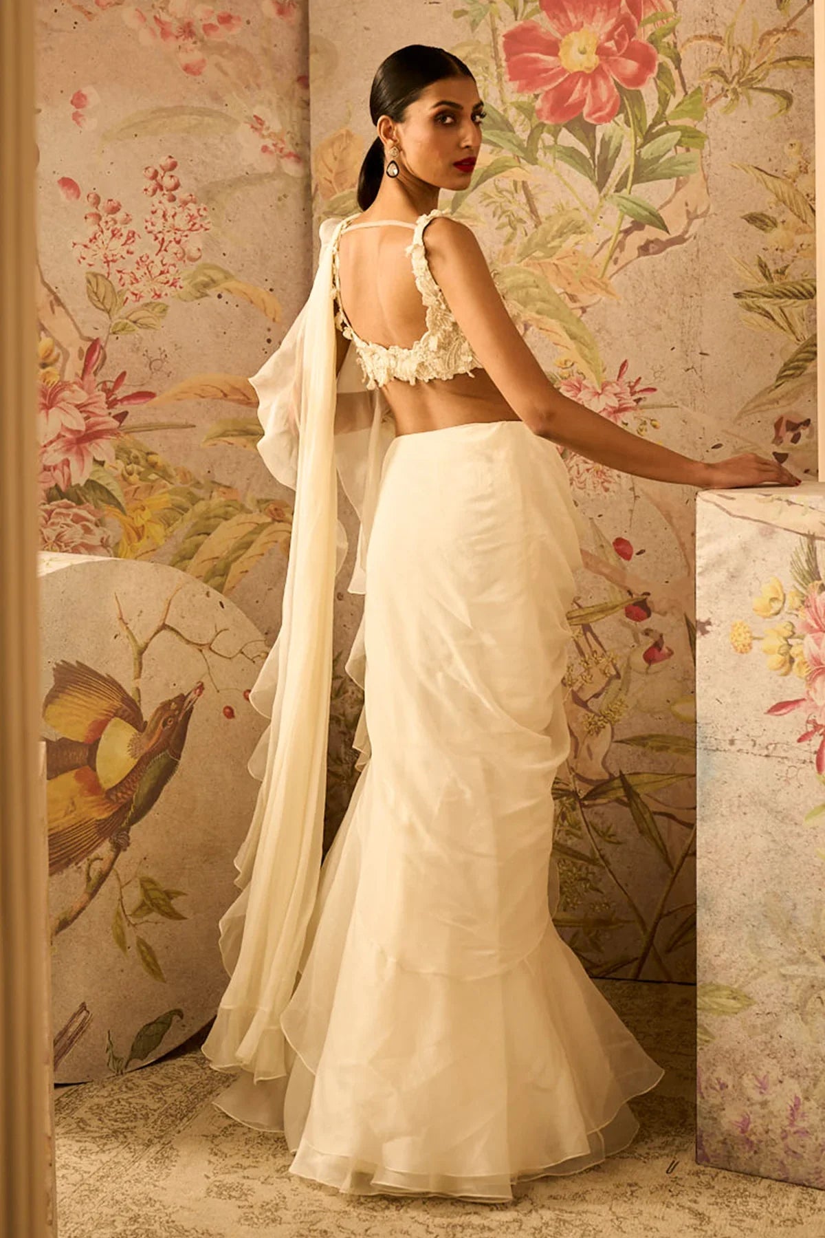 DAINTY - Ready To Ship