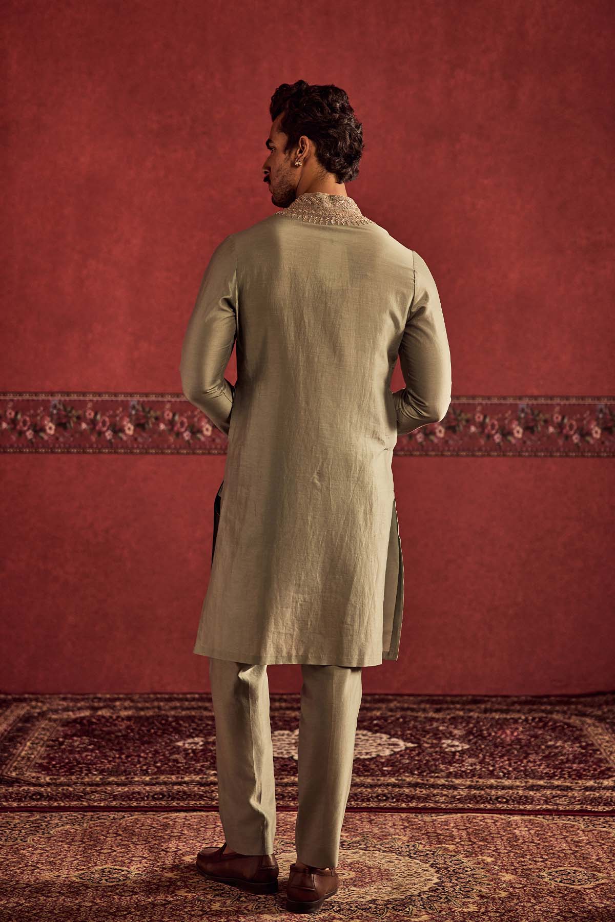 Madhyam Kurta Set
