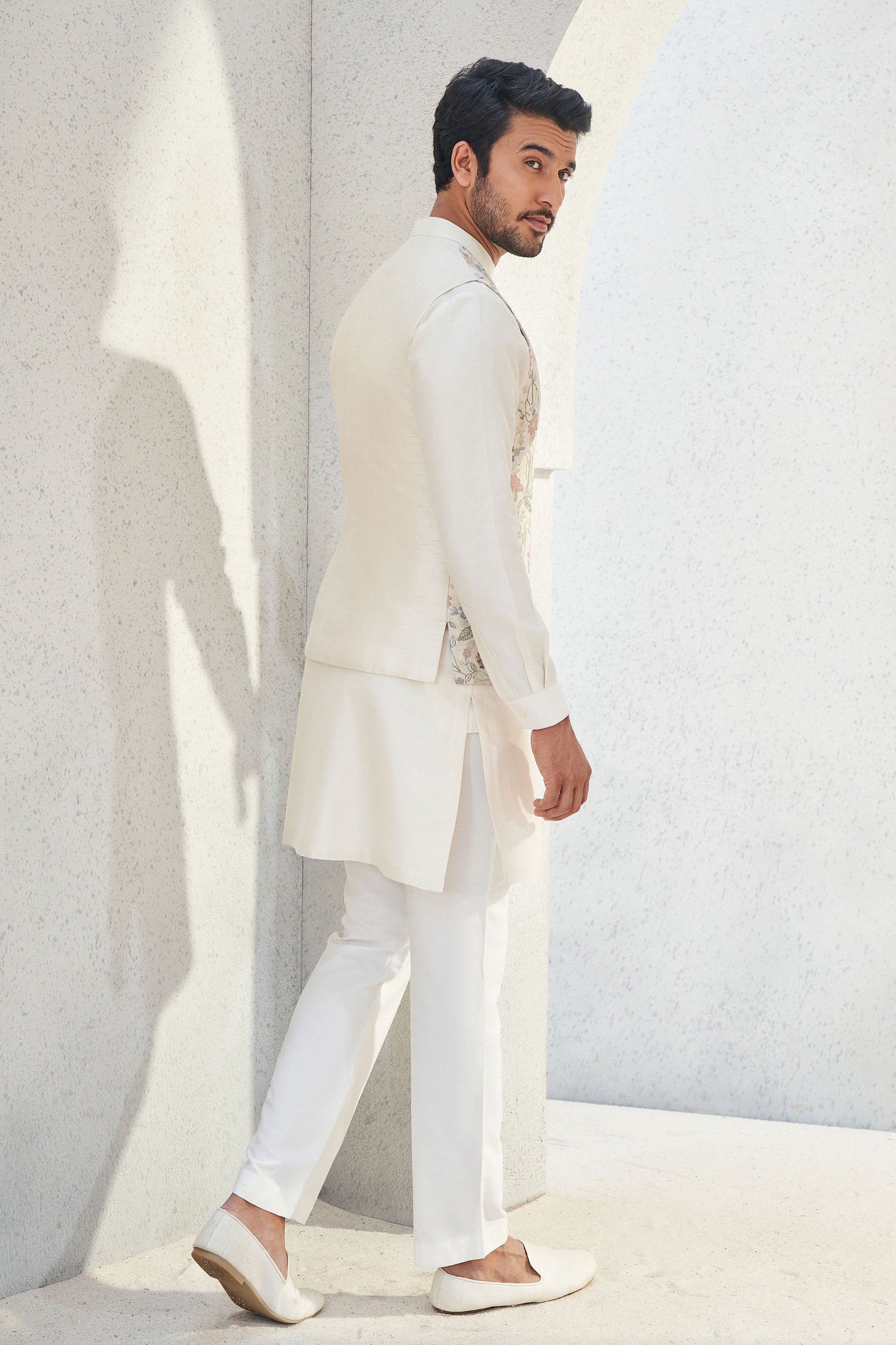NIVAN NEHRU JACKET - IVORY