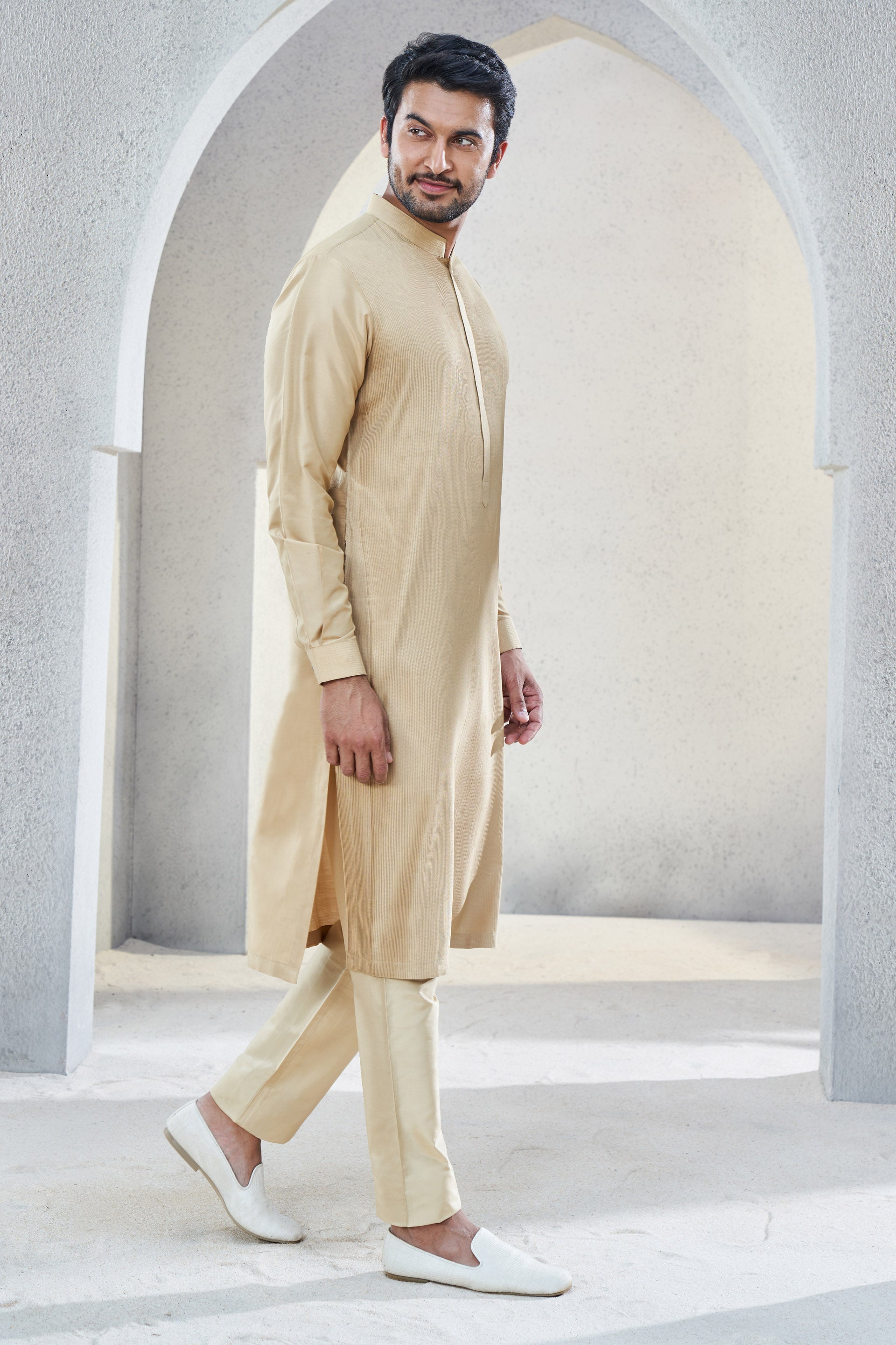 AFFAN KURTA - GOLD