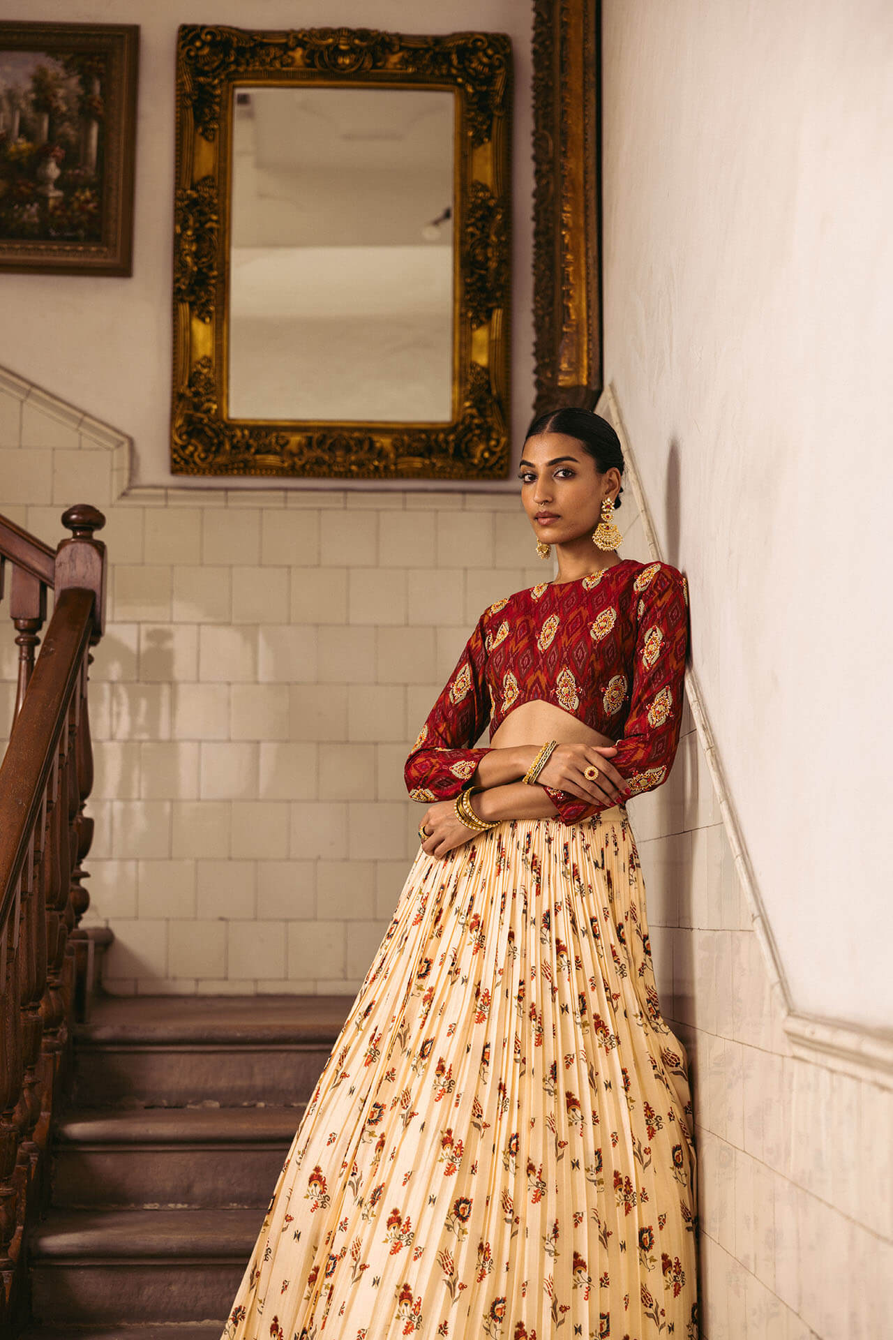 Jarokha Lehenga