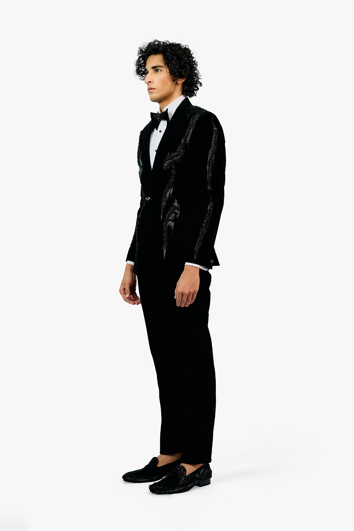 Crystal Spine Tuxedo