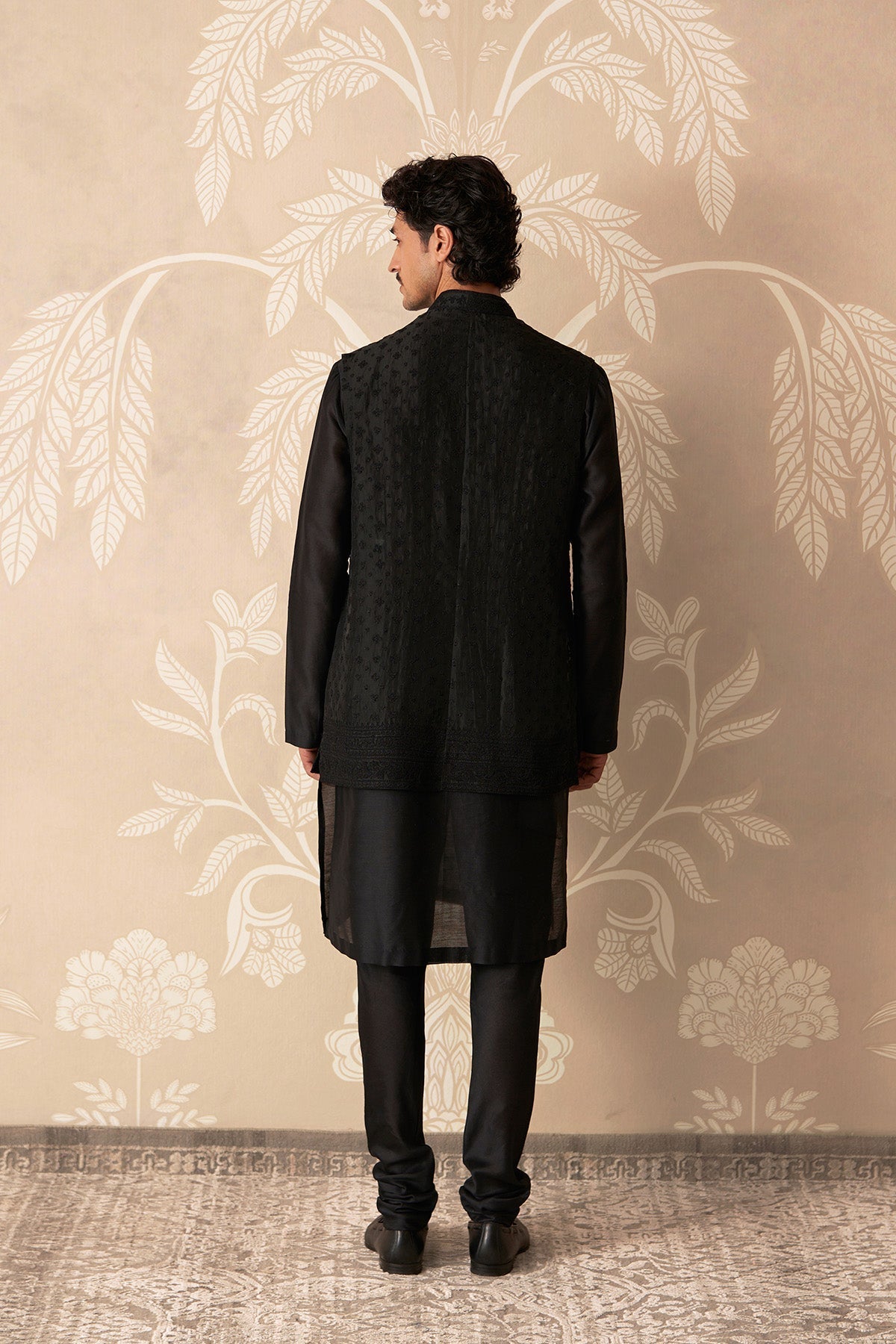 Sabr
KURTA BANDI SET