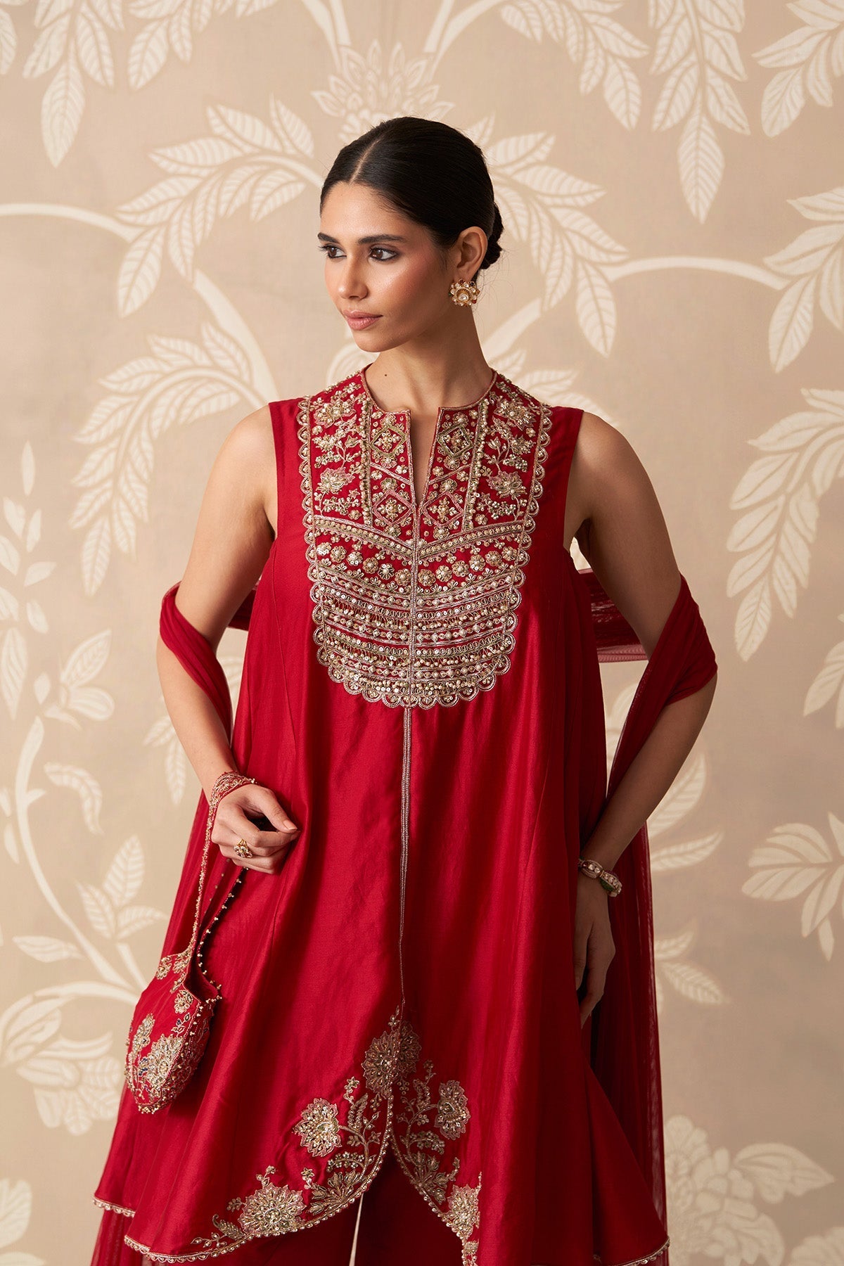 Ishq Kurta
Salwar Set