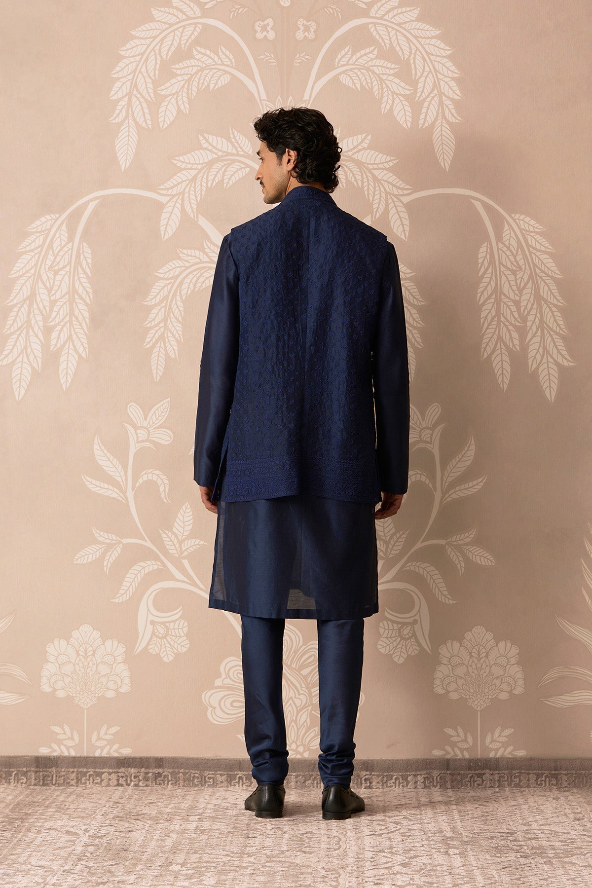 Neel
Kurta Bandi Set