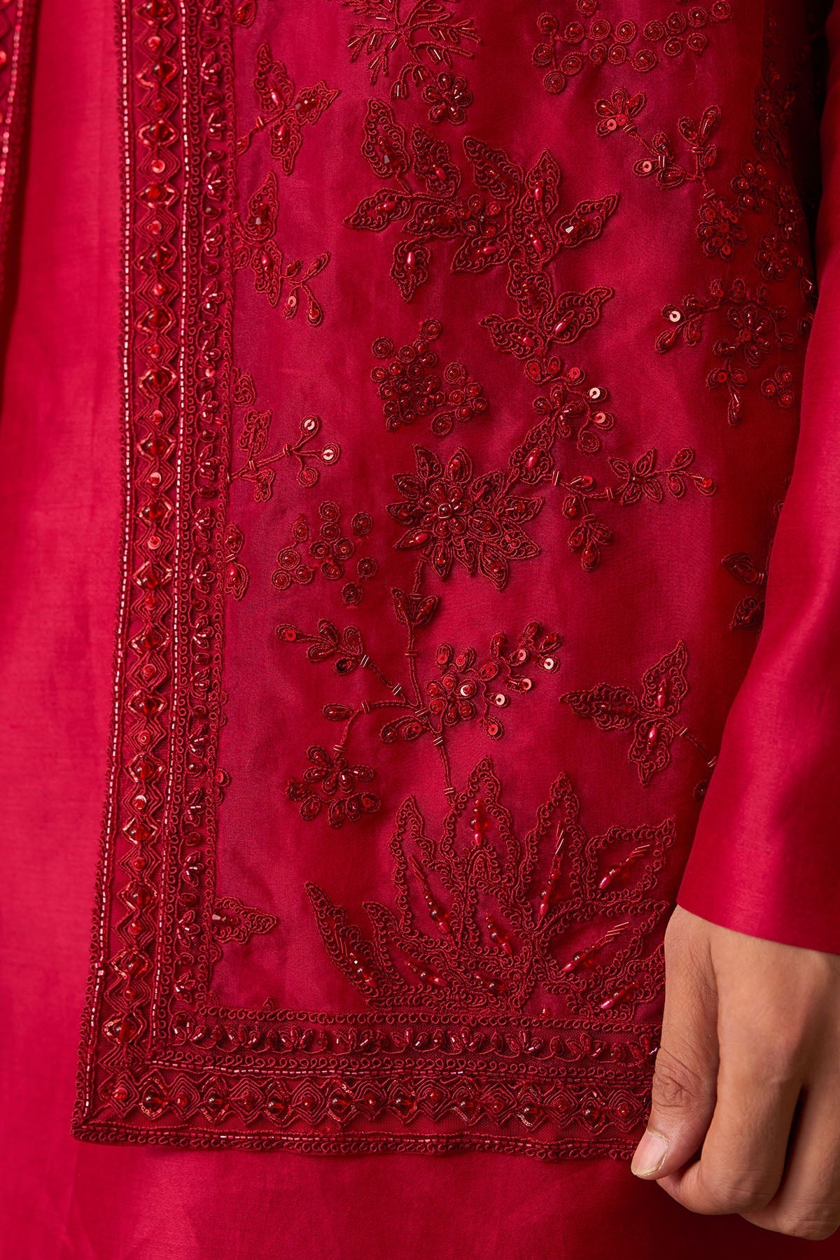 Jazbaat
Kurta Bandi Set