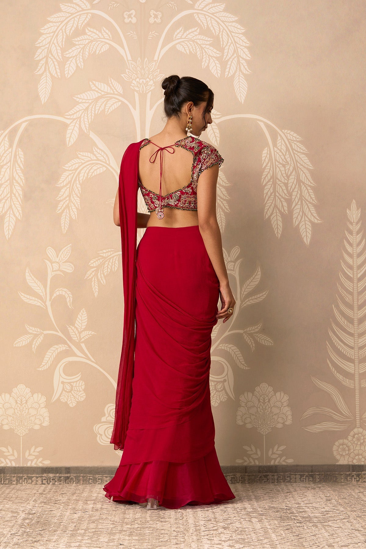 KNOT SAREE SET