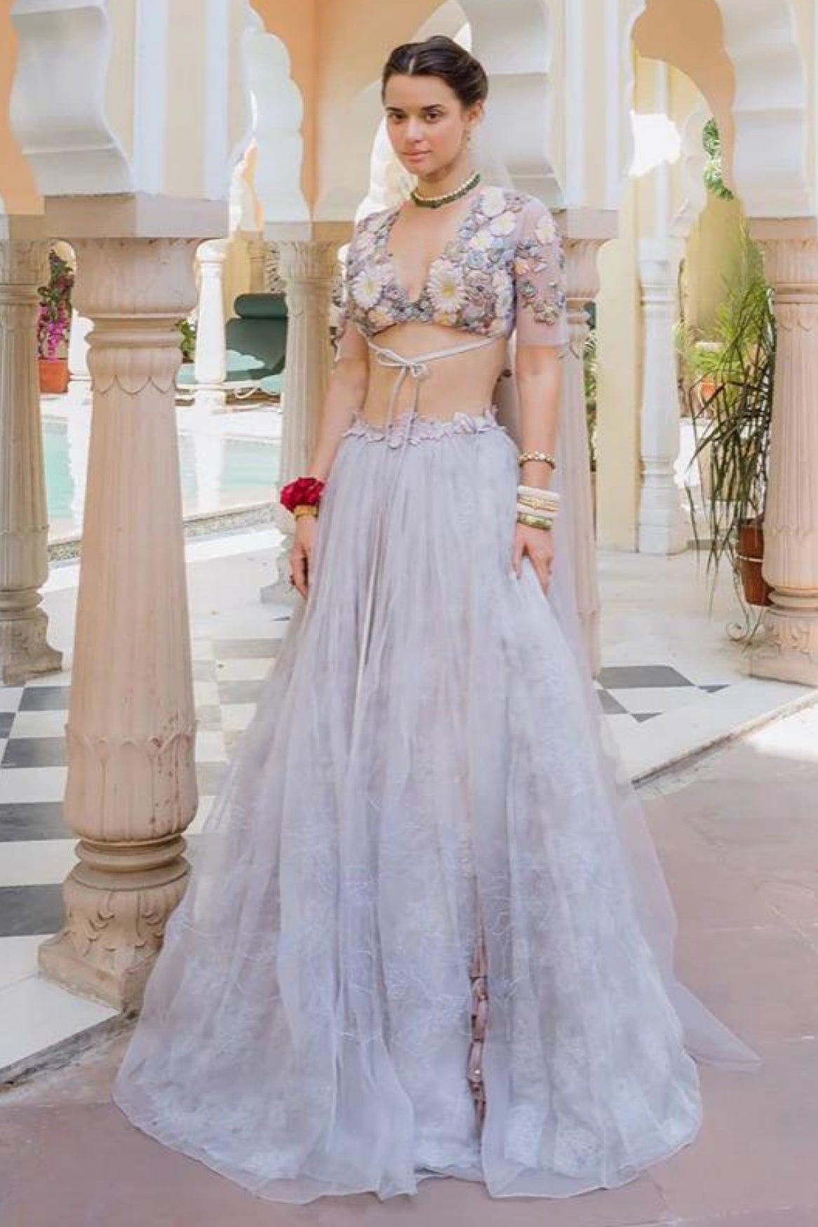 FIELDS OF LILAC SOME BIG DAISIES