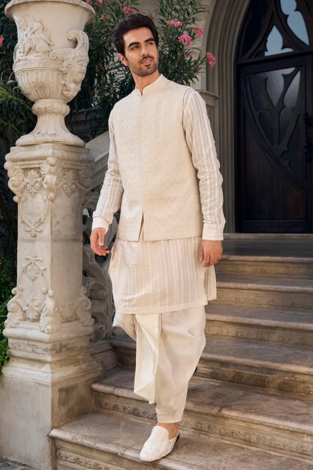 Ivory Thread Work Bundi Set